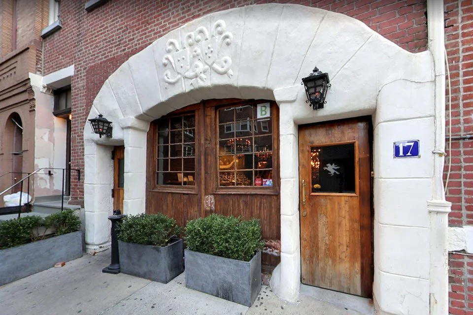 one-if-by-land-two-if-by-sea-new-york-ny-exterior-1.jpg