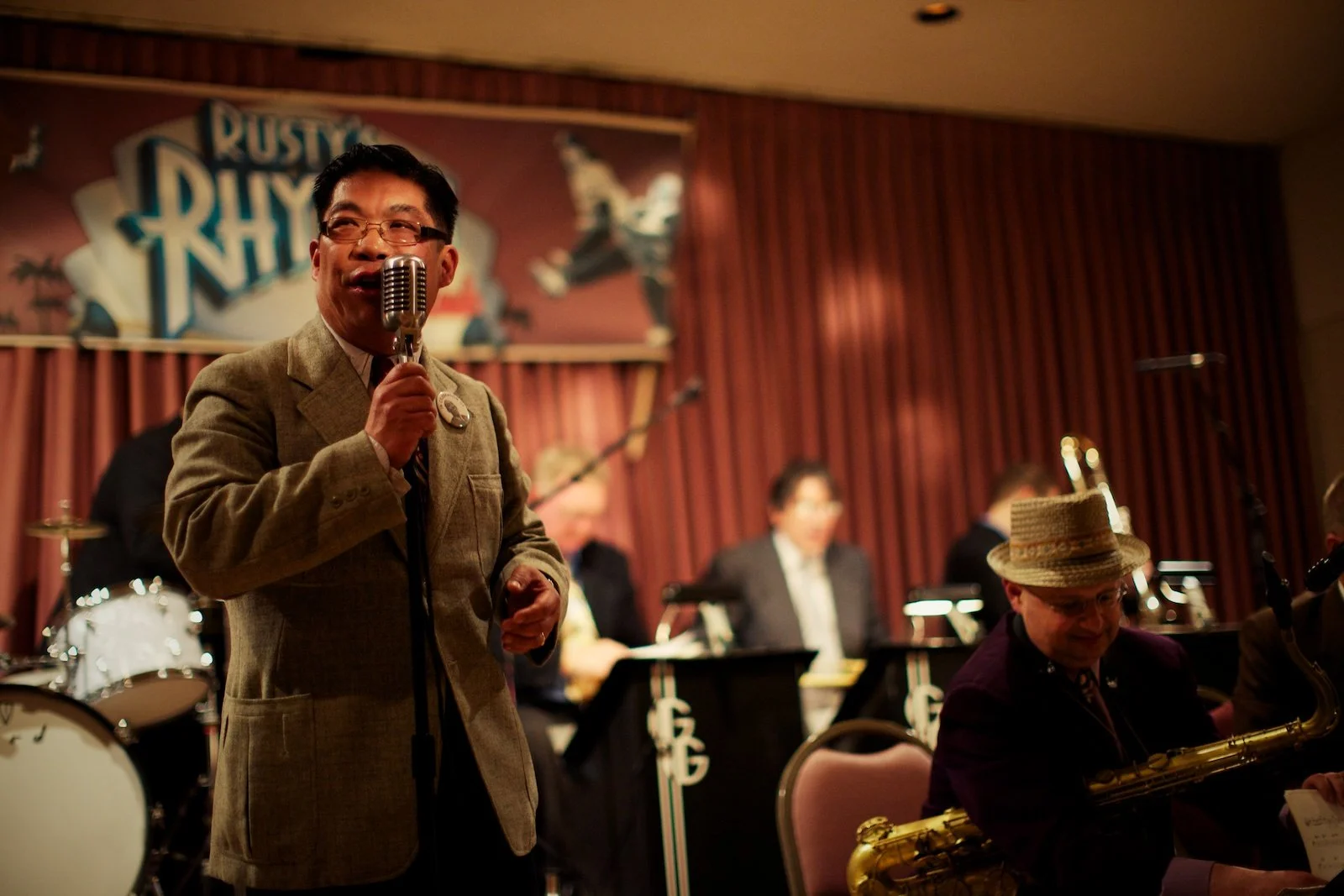 SAT. NIGHT SWINGS at YSBD: George Gee (Sept 26th)