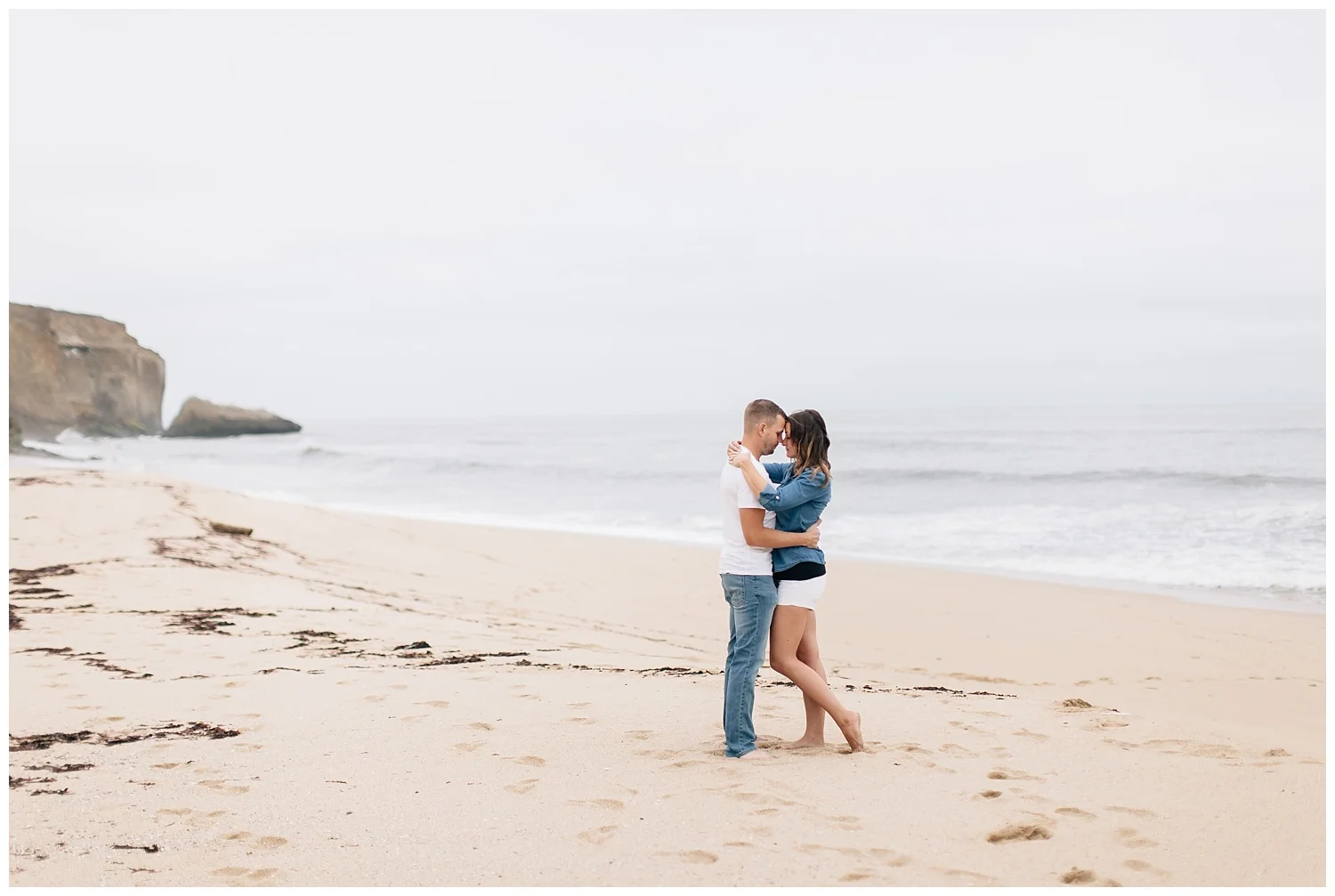 It was a stormy and cloudy day but there were no complaints from me! I think it really made the mood of the pictures more romantic.