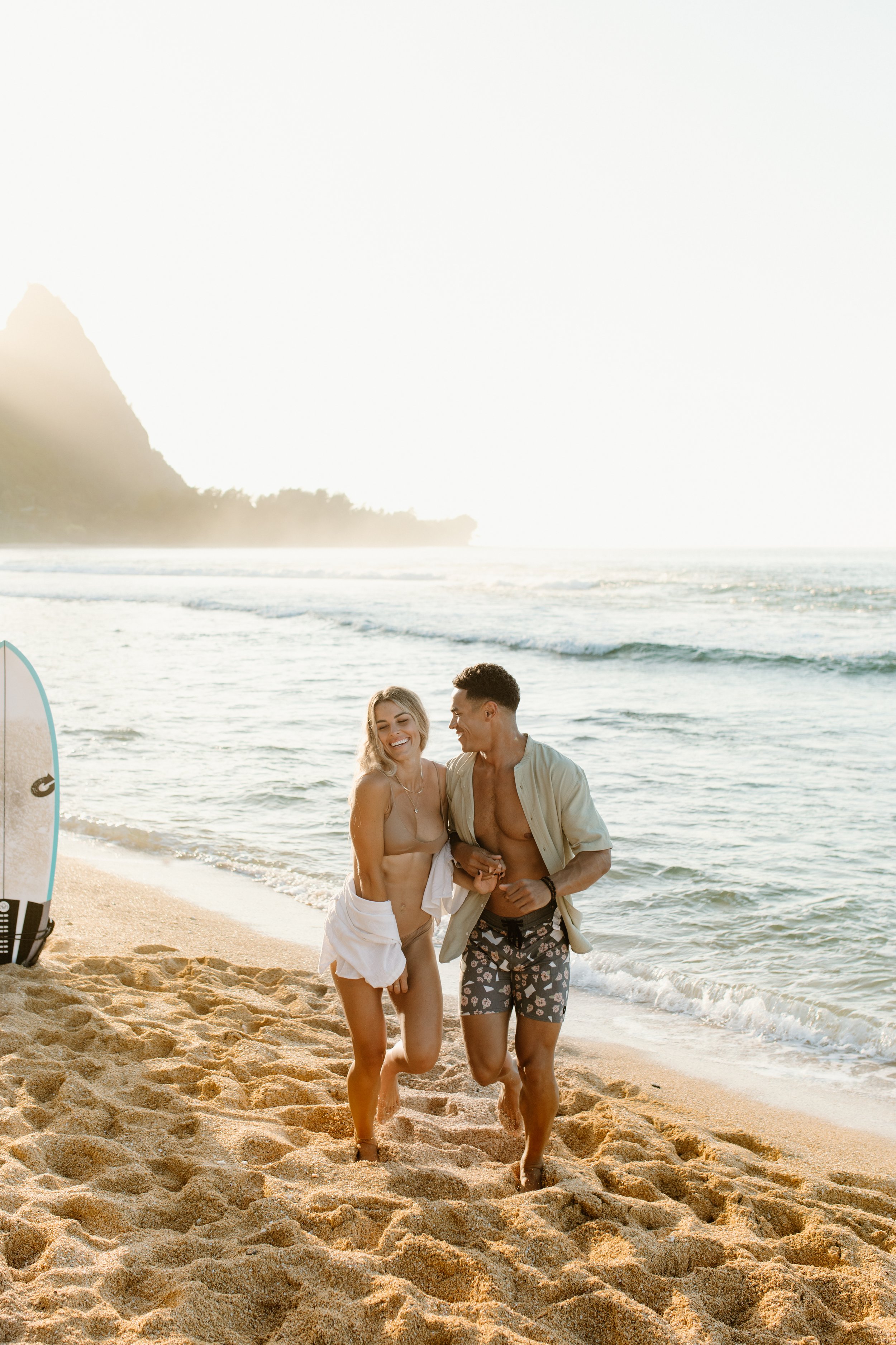 Kauai-Swimsuit-Beach-Couple-24.JPG