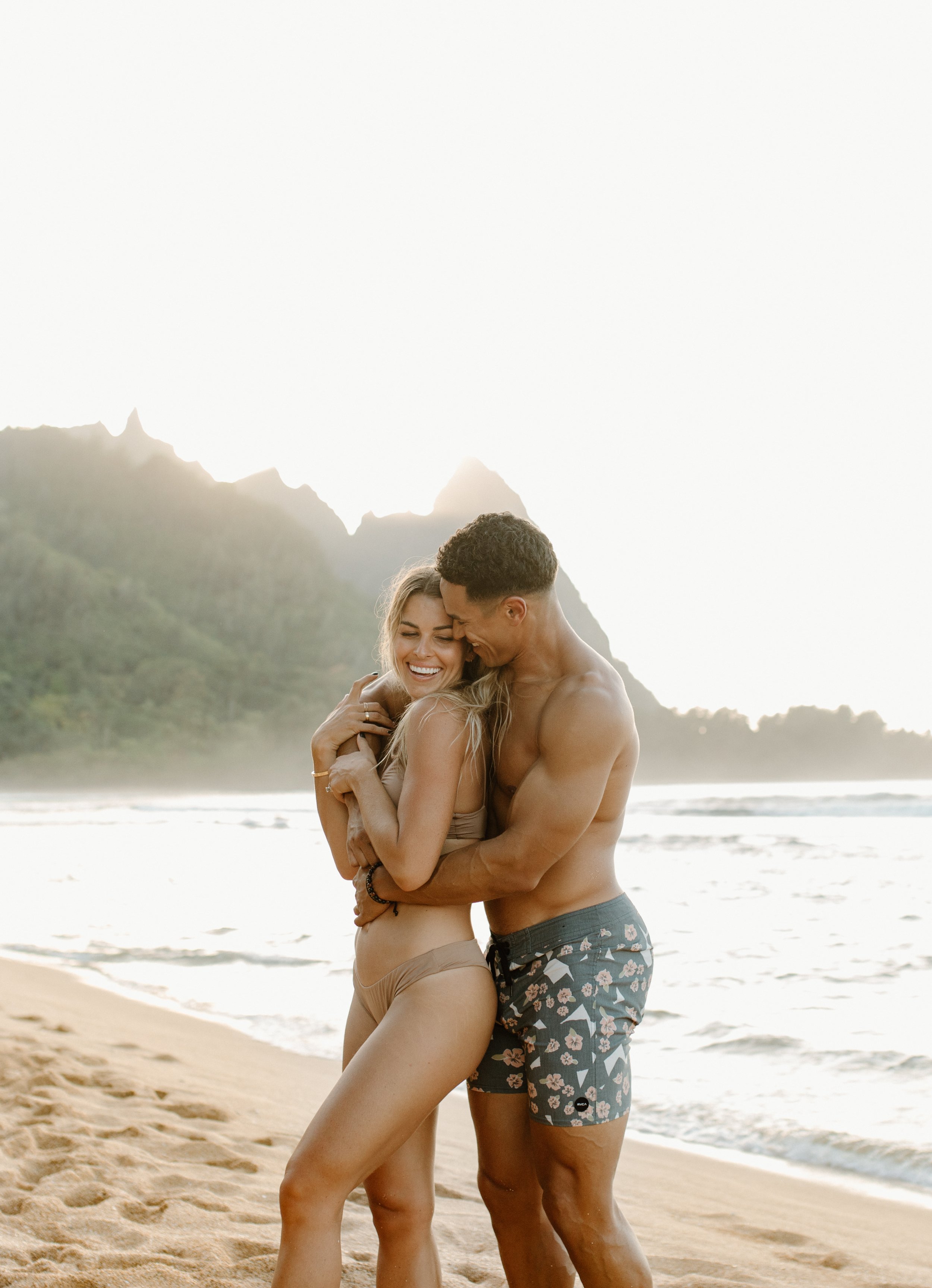 Kauai-Swimsuit-Beach-Couple-36.JPG