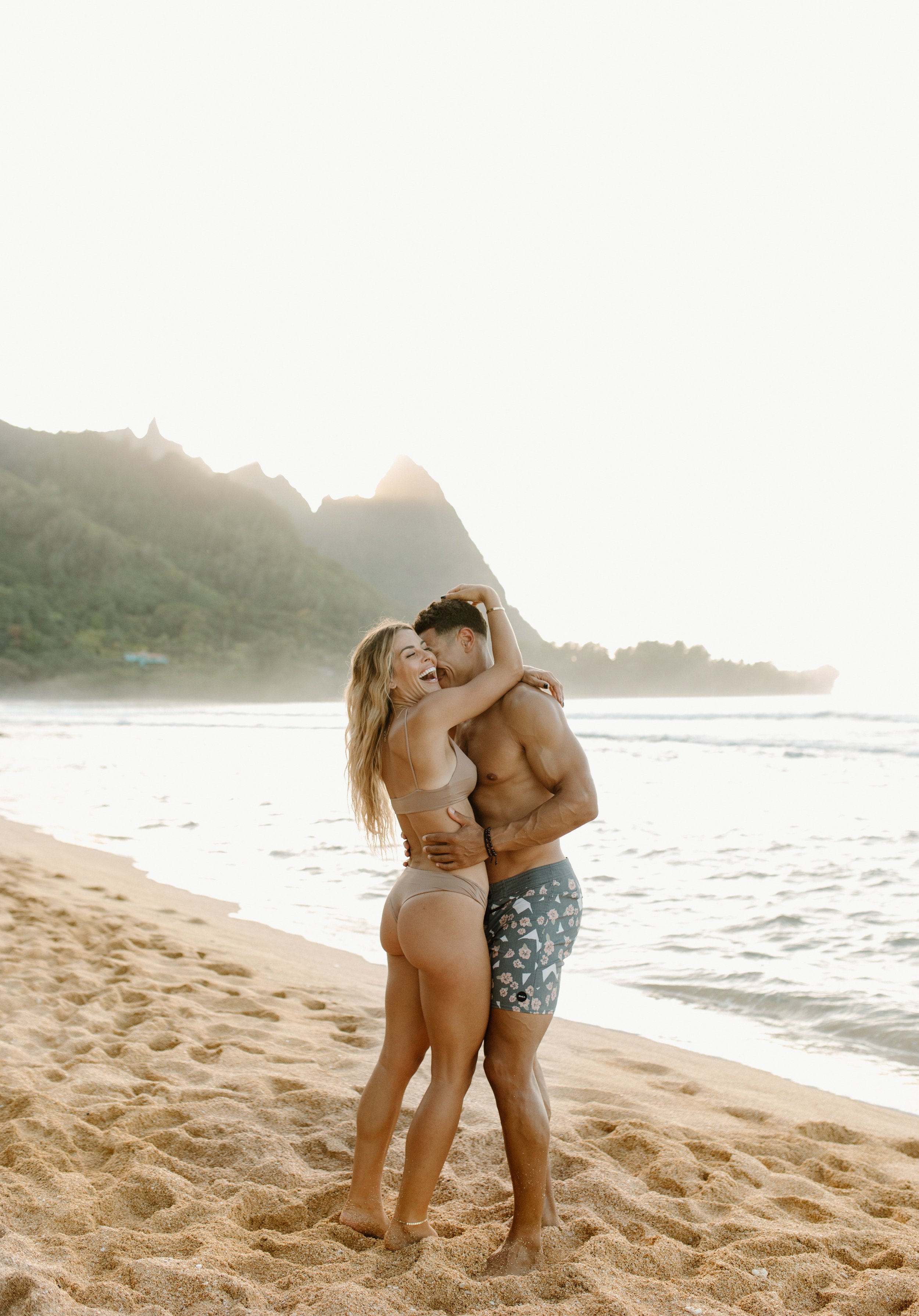 Kauai-Swimsuit-Beach-Couple-39.JPG