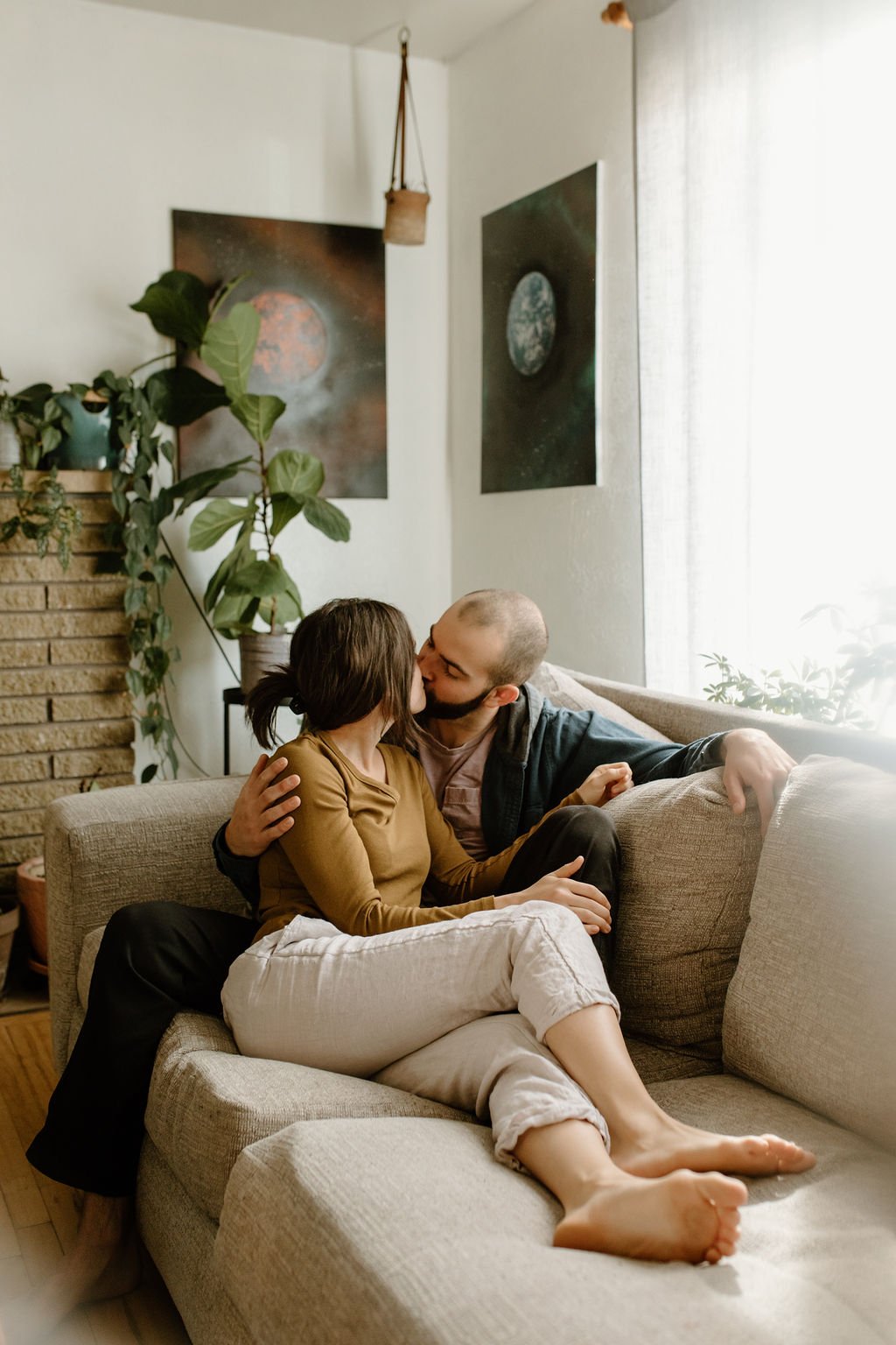 Cozy-In-Home-Engagement-Session-44.JPG