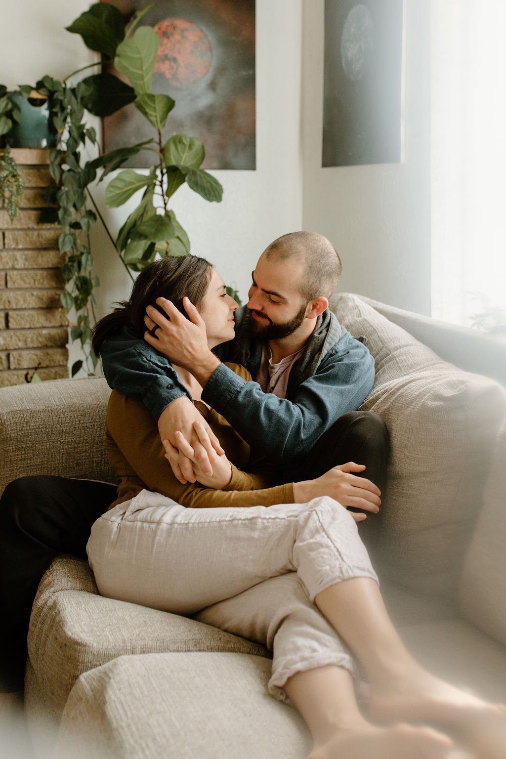 Cozy-In-Home-Engagement-Session-50.JPG