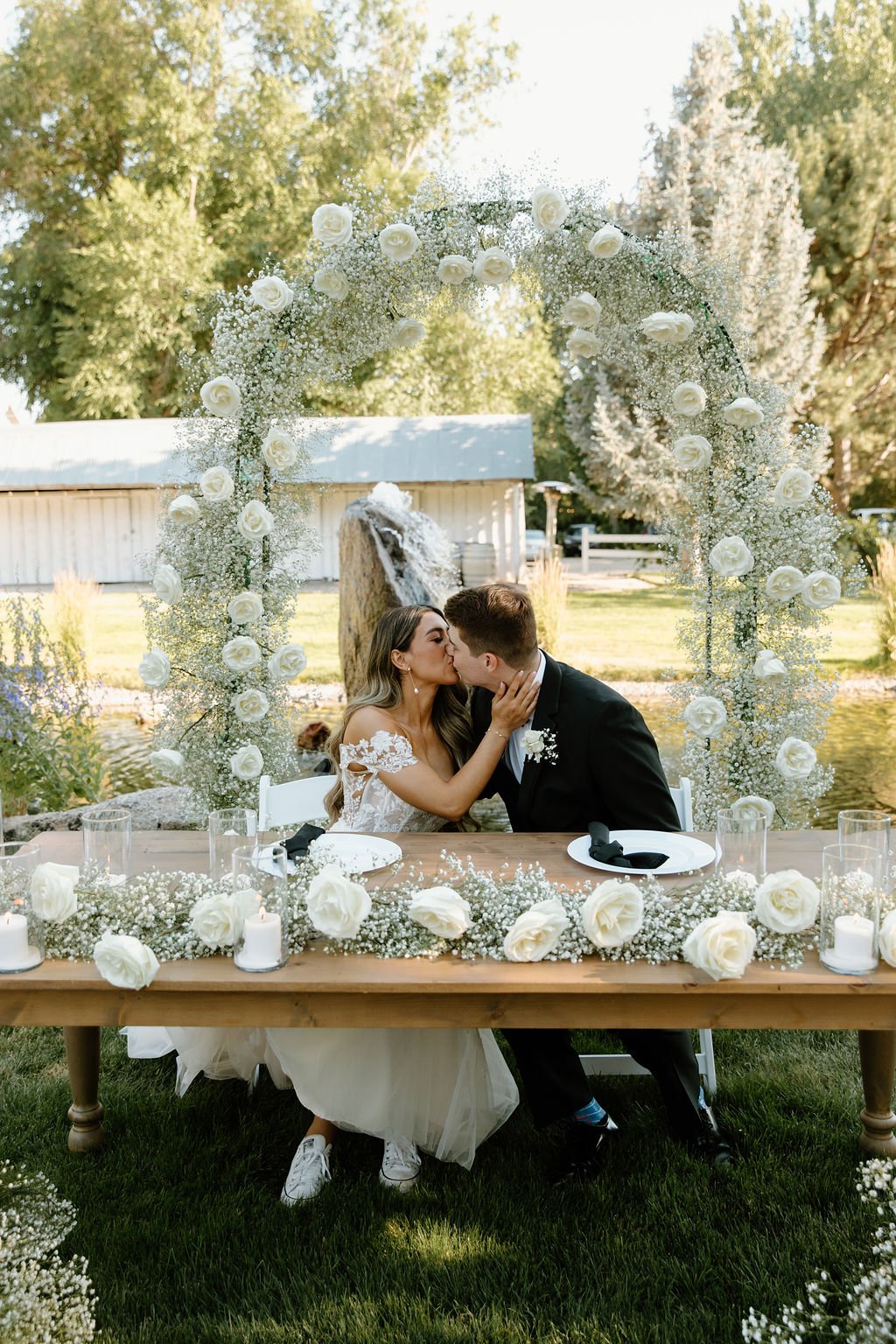 1276-Wedding-Cottage-At-Riverbend-Boise-Idaho-Reception.JPG