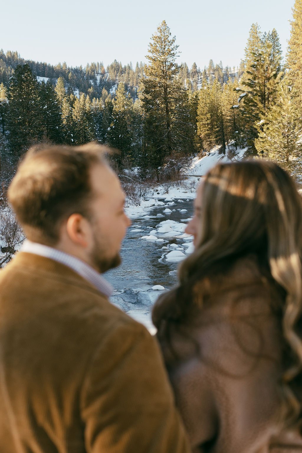 23-Boise-Idaho-City-Engagements-Winter-Snow.jpg