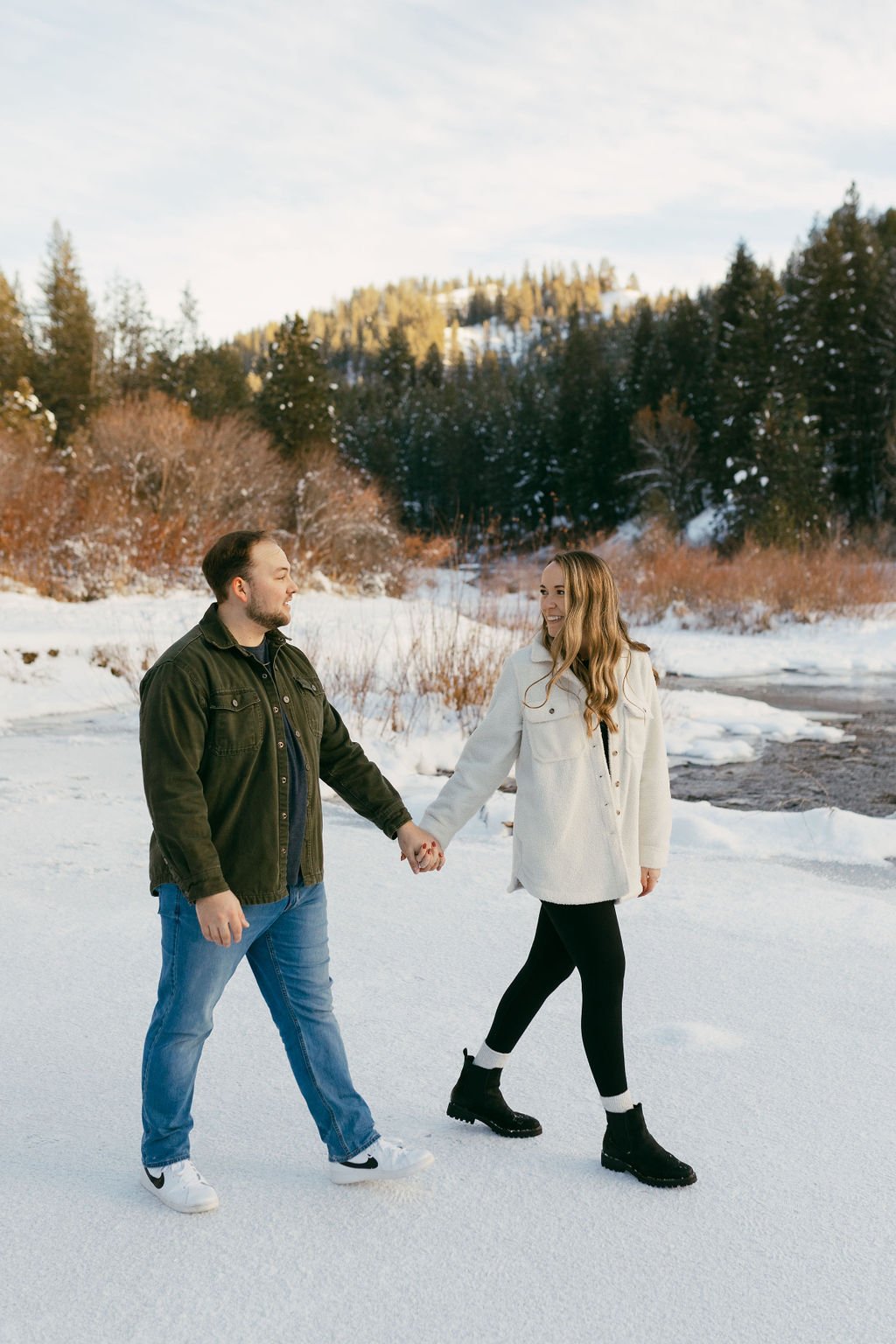 221-Boise-Idaho-City-Engagements-Winter-Snow.jpg