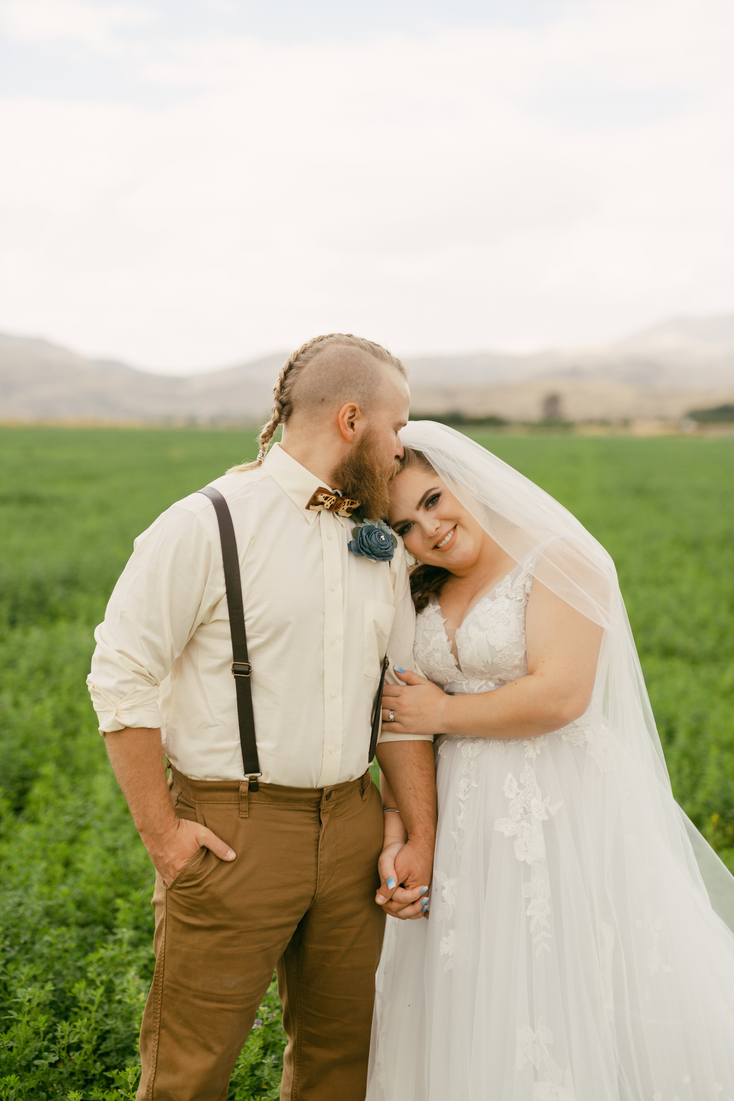 1- boise-wedding-photographer-spring-idaho-emmett.jpg