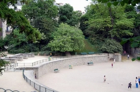 arenes-de-lutece.jpg