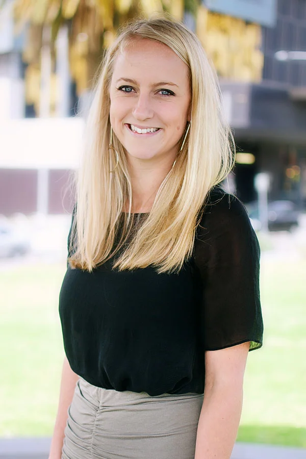 leah-perkins-v.jpg