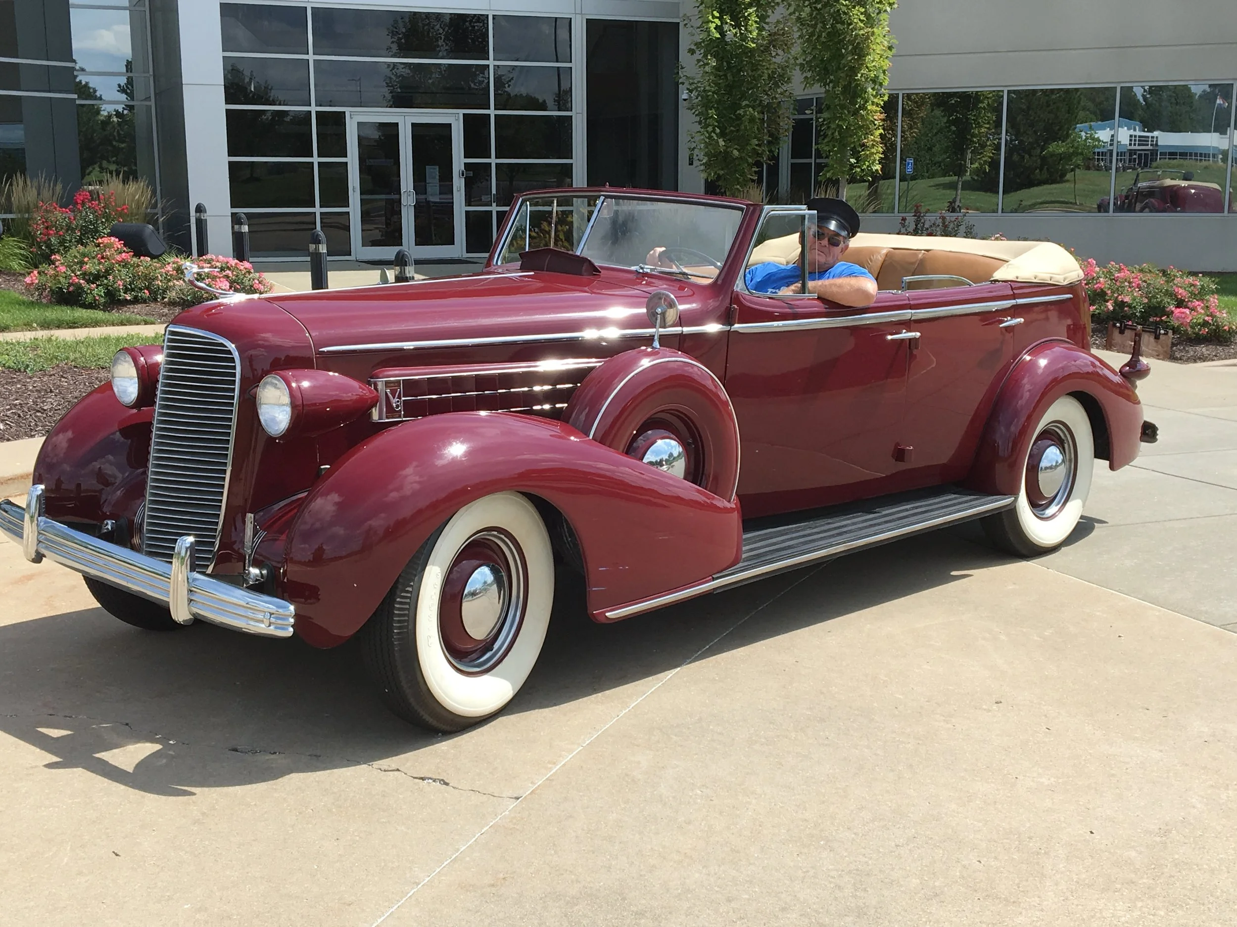 1936 Cadillac, 8, 70, Conv. Sedan, Fleetwood