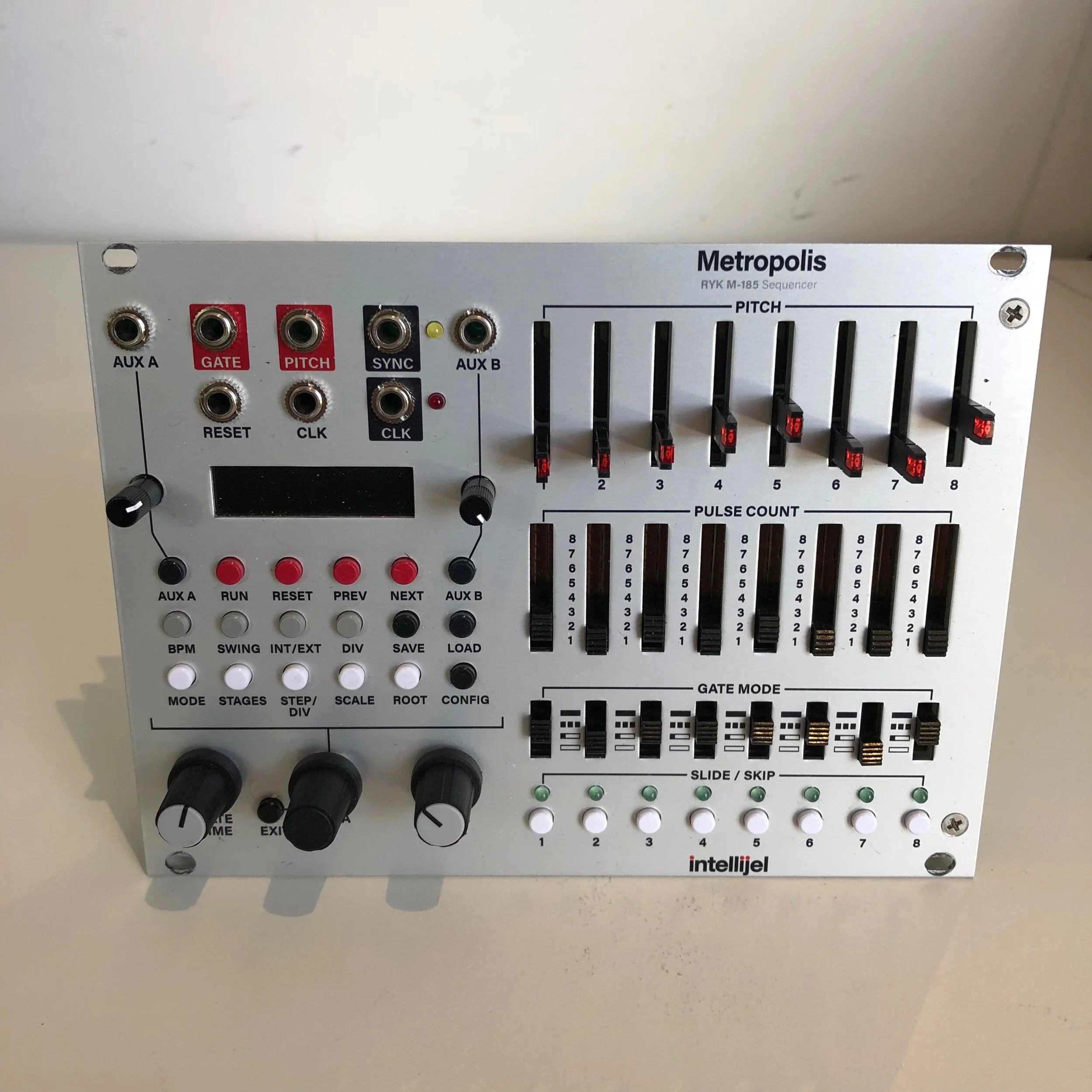 Intellijel - Metropolis