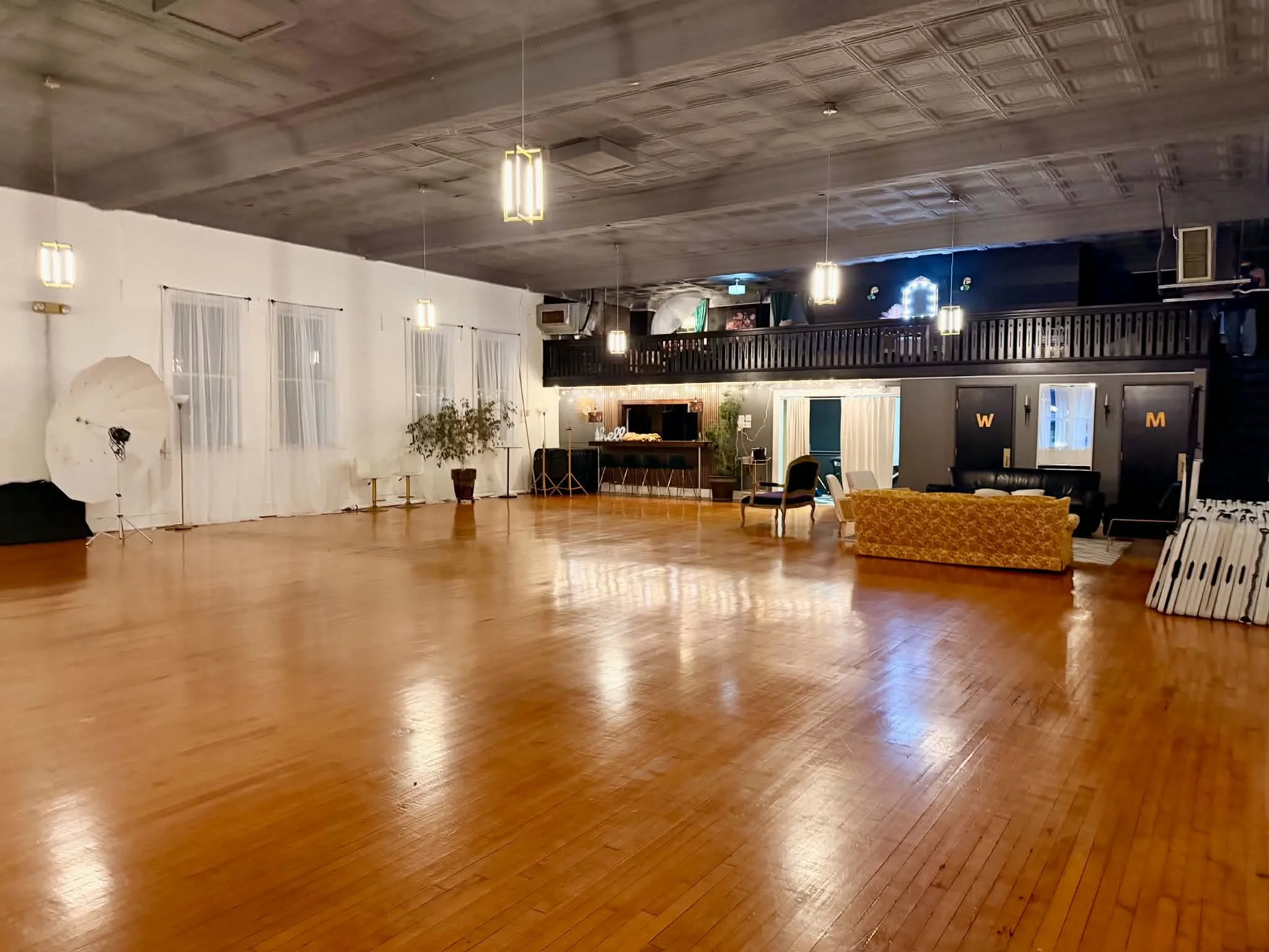 emerald mae photography papillion studio loft.jpg