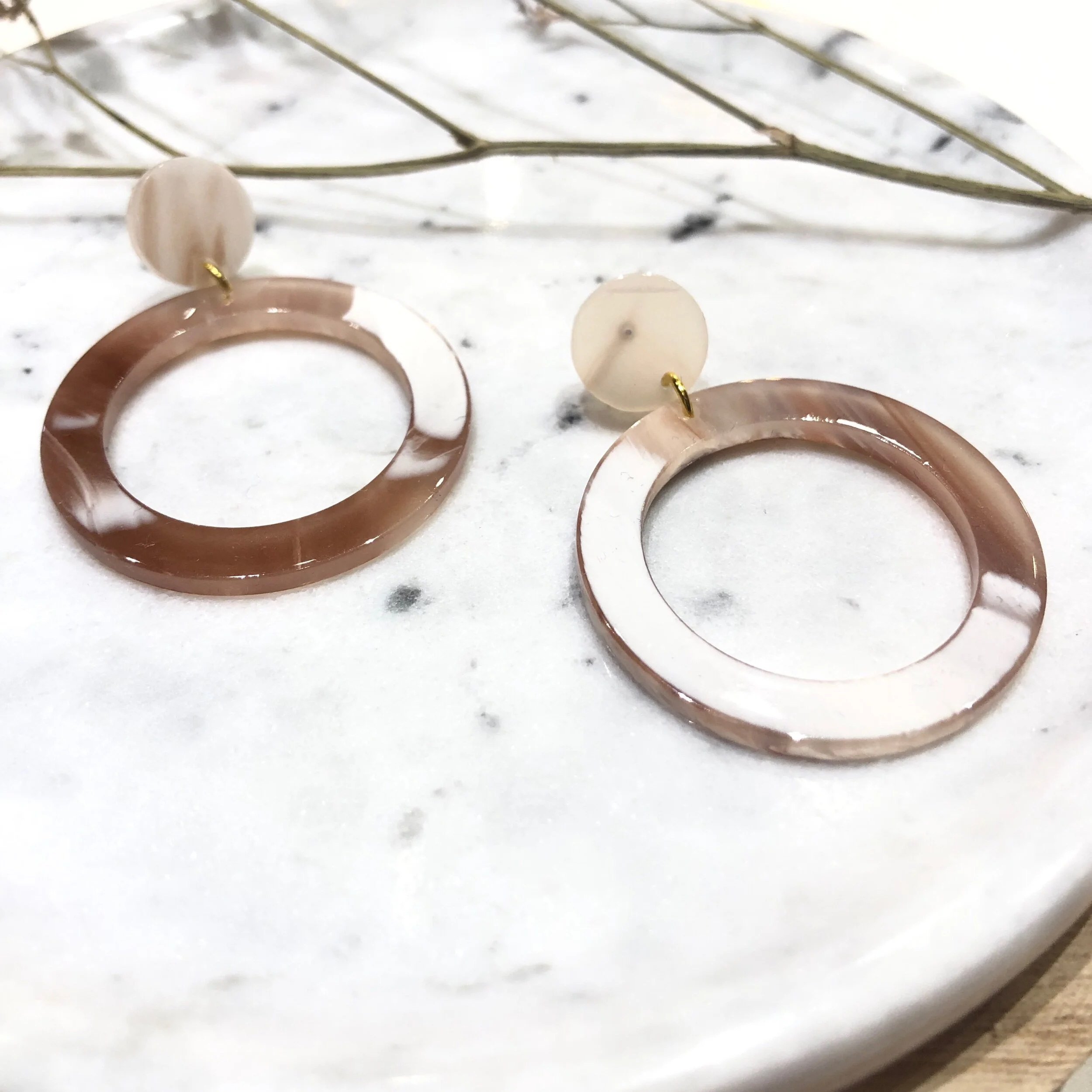 EB51411A-5723-46A9-9FBD-20A74C4B2967