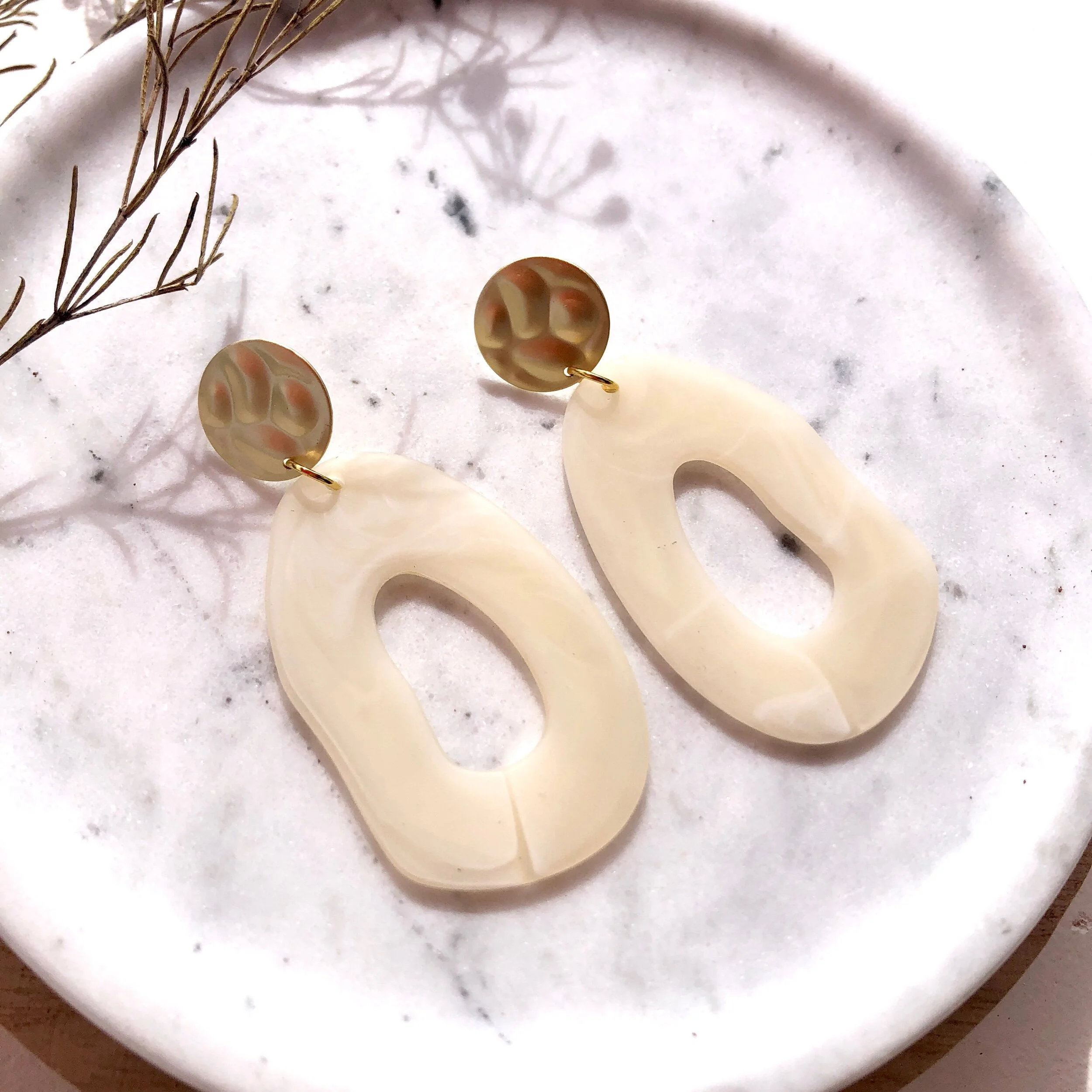 50BE6491-DB9A-4778-83F7-8C63CE6D1425