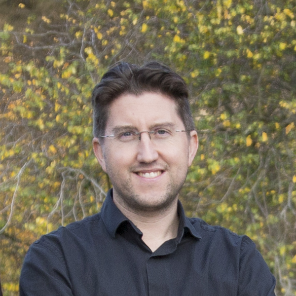 Tim Lukins, PhD A software professional with a background in AI and computer vision focused on combining engineering and research excellence to create amazing technology.