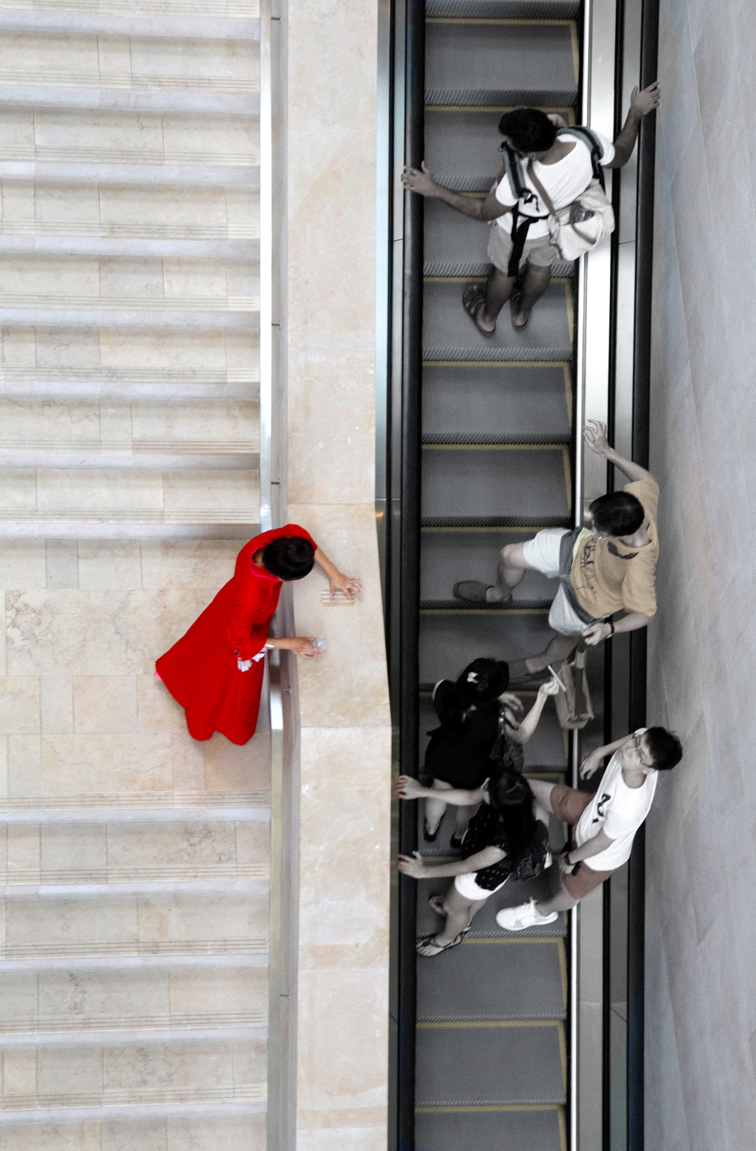 20. escalator people Mavis.jpg
