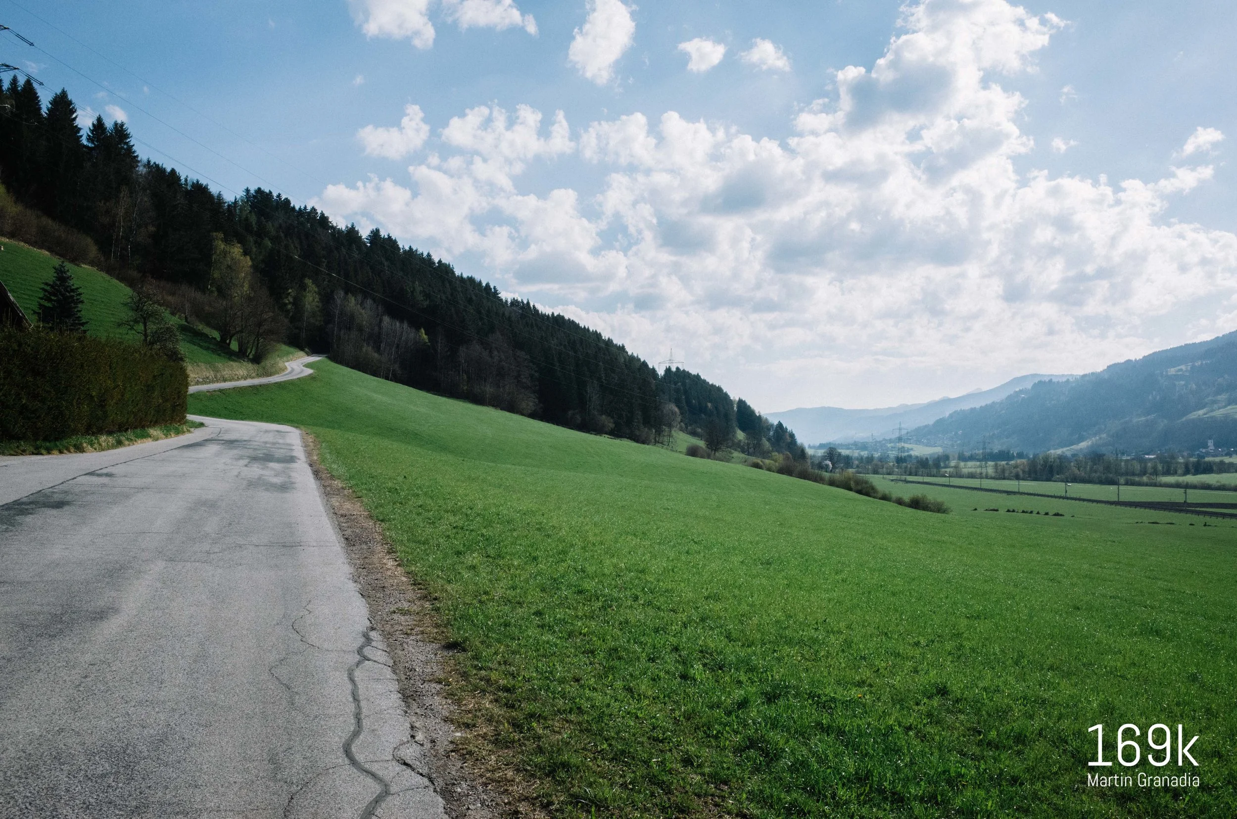 Das Ennstal Richtung Haus im Ennstal - rechts der Talboden, links würde es über Birnberg Richtung Ramsau gehen