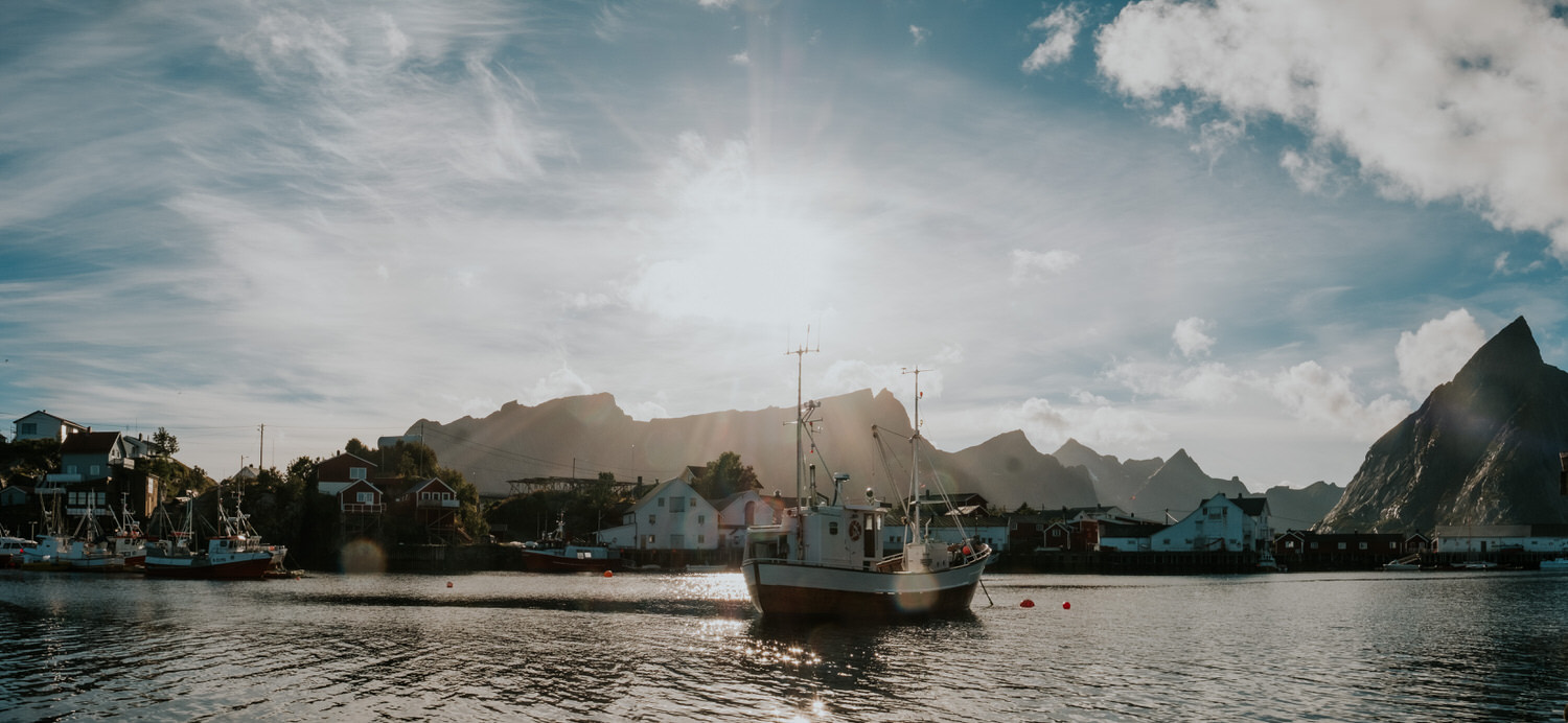  Lofoten pre wedding & engagement photos by Wedding Photographer Vegard Giskehaug 