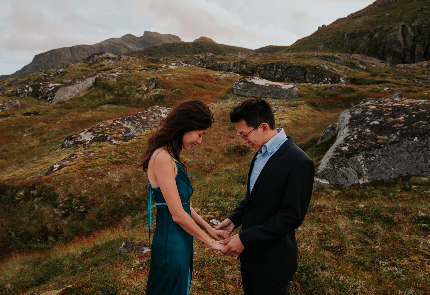  Lofoten pre wedding & engagement photos by Wedding Photographer Vegard Giskehaug 