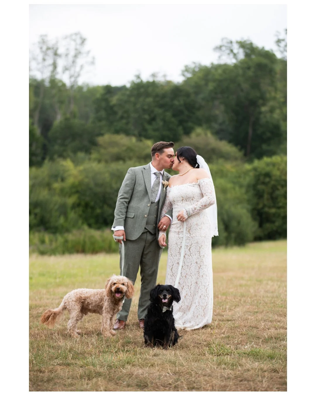 Chequers_Woolsthorpe_Wedding_Photography_6_.jpg