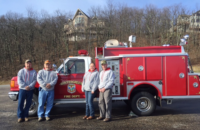 January 9, 2016 - Attack 5, (1990) was transferred this morning to the Simmonsville Volunteer Fire Department. This all-volunteer department is located in Craig County Virginia, not too far from Blacksburg. Attack 5 has been a very solid truck for Wintergreen, is in great shape, and will continue to serve Craig County for many years.