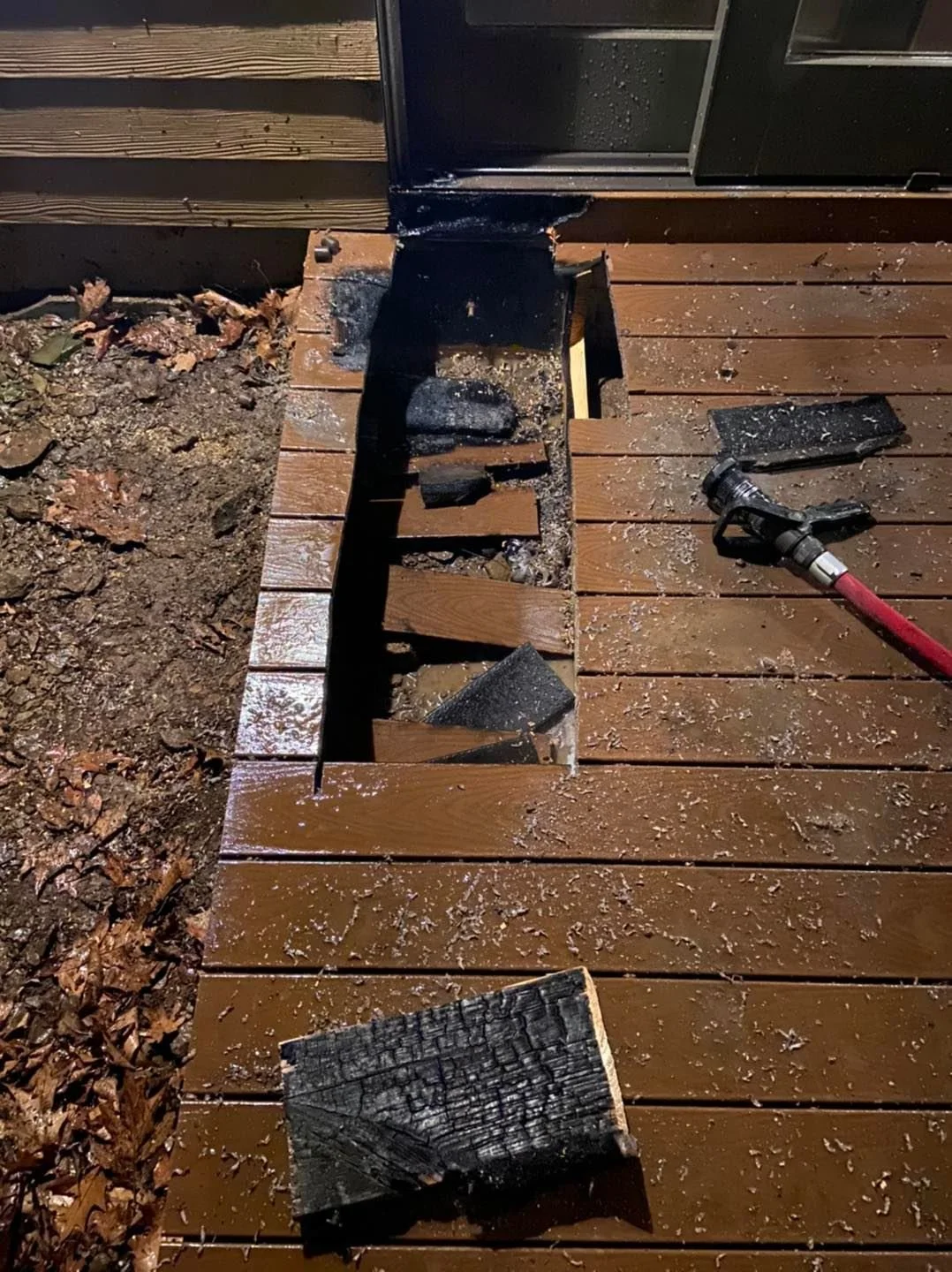 Deck2.jpg