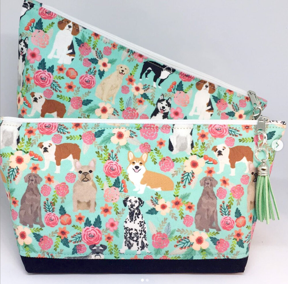 Dog-cosmetic-bags-2.jpg