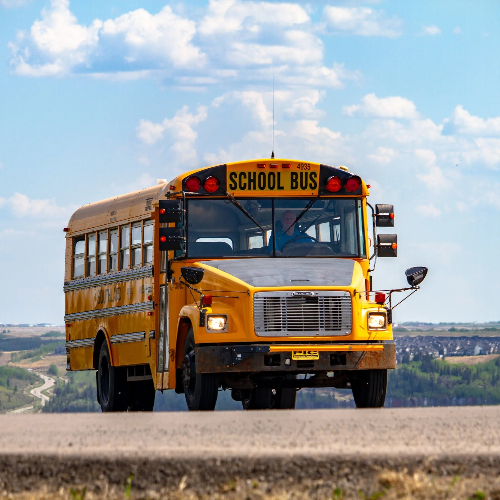 Ontario Announces Measures to Increase School Bus Safety