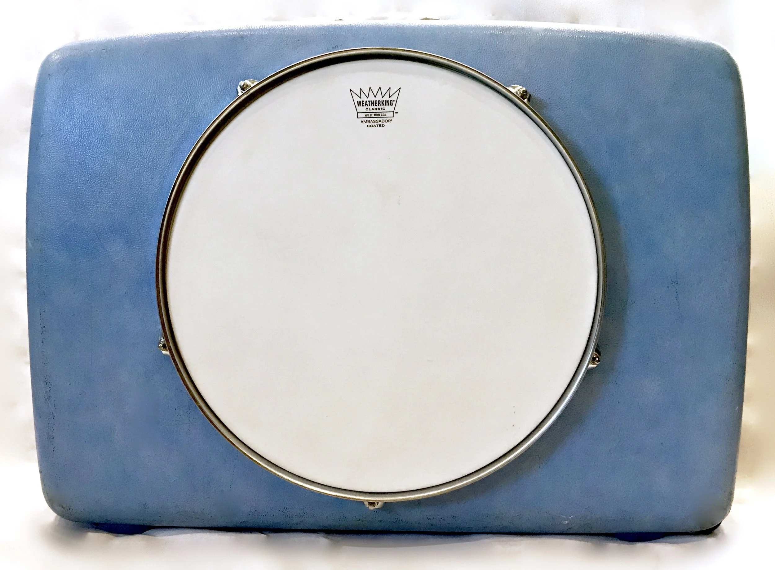 The Silhouette Samsonite  