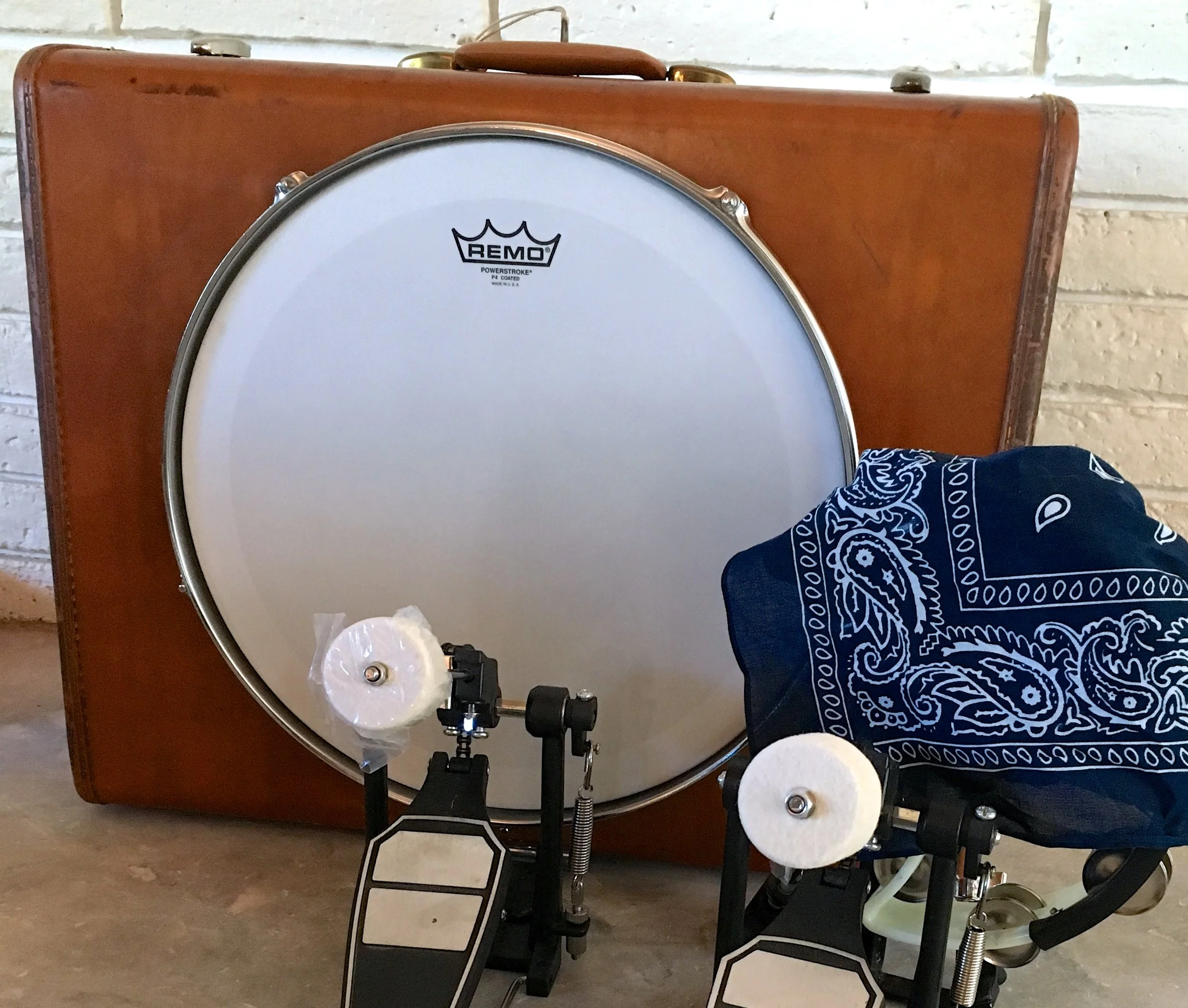 Vintage Large Leather Samsonite 