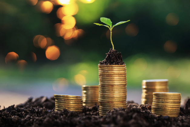Economy down, giving up? Five lessons for giving in 2023.