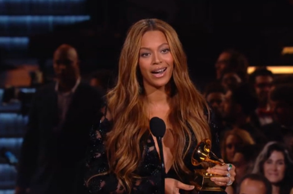 Beyoncé-Jay-Z-Win-Grammy-R-B-Performance.png