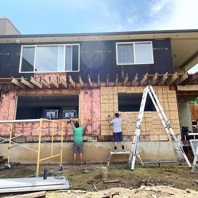 RENOVATION UPDATE! 🏡🔨Yes, there are windows missing on my house at the moment. 😳😂 After sanding several deck boards, we discovered that a huge section of the support joists were rotted. Then as Clayton started removing those, he discovered that t
