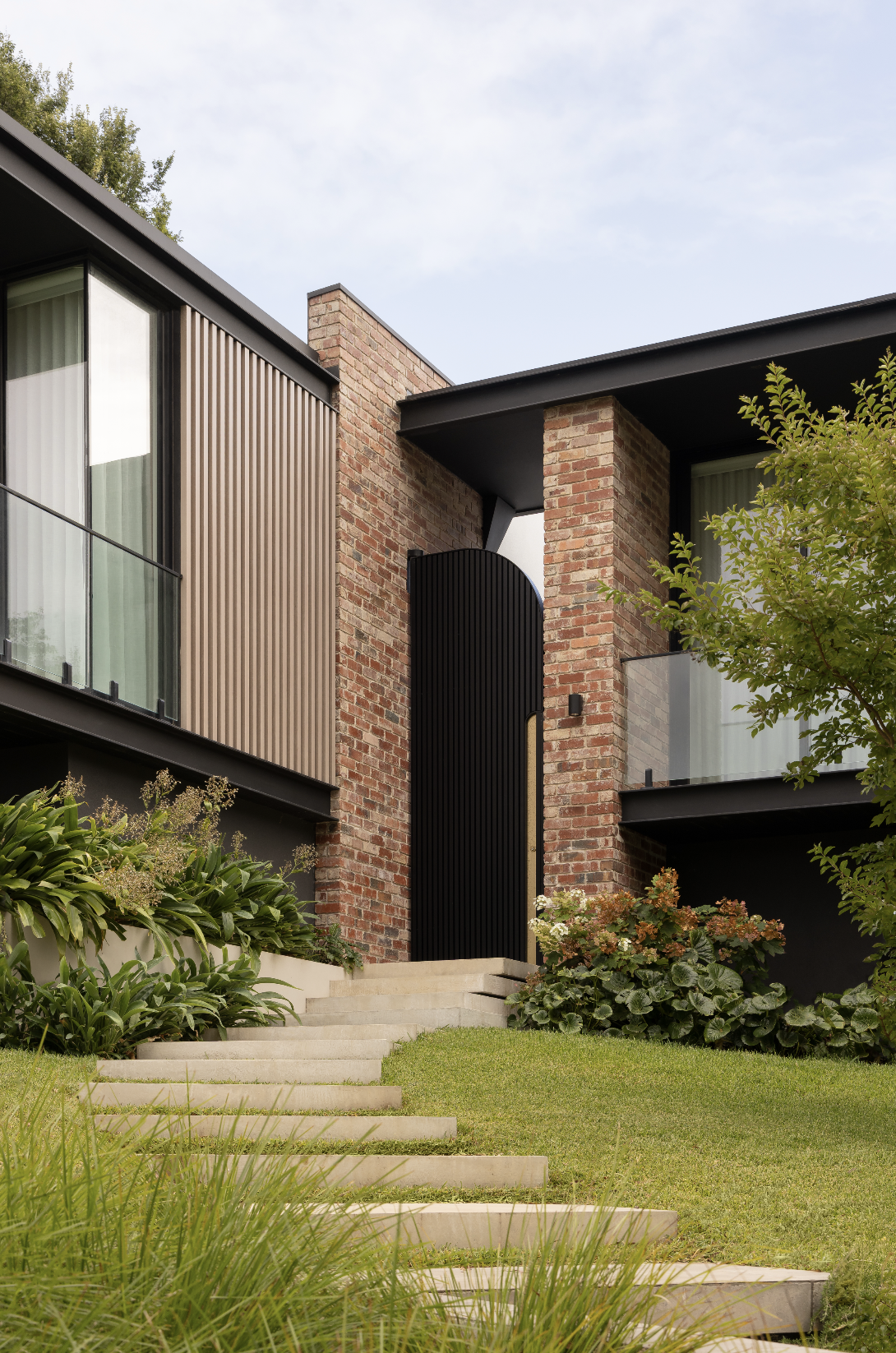 Built by Alt: Atrium House Ivanhoe East