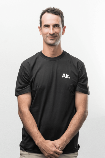 Joe Alternative Construction Photo