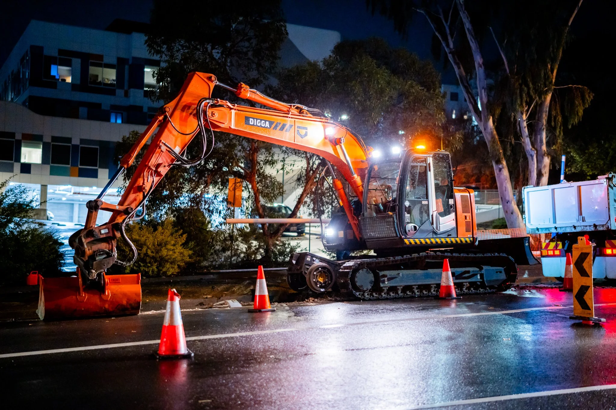 DIGGA EXCAVATIONS - June 6 - LQ WEB-61.jpg