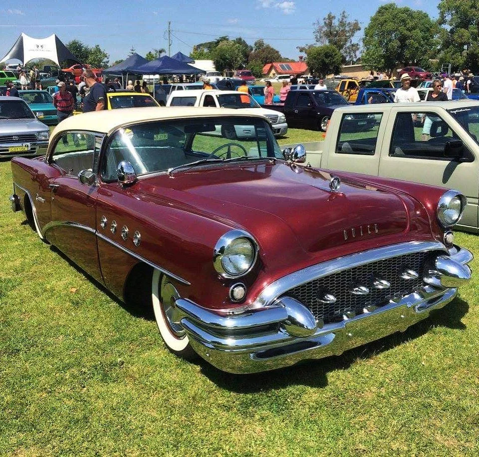 @morris_the_yeti used to drag this Buick to ecc on the regular. Apparently it’s still around in Victoria now.
#eccthecompound #ecc2023 #ecccrunch