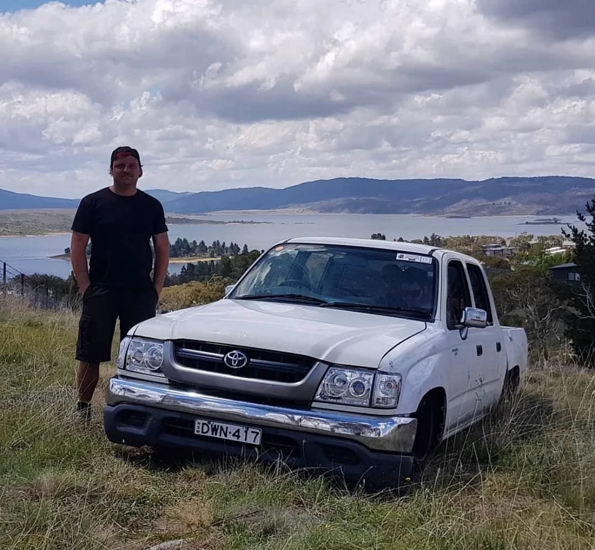 @jim_davies8 from @pneumatic_customs has been a consistent face at #ecc for many years - here he is overlooking lake Jindabyne in #ecc2018 it’s the people that make ecc what it is
#eastcoastcruise #eccthecompound #eastcoastcruisethecompound #ec