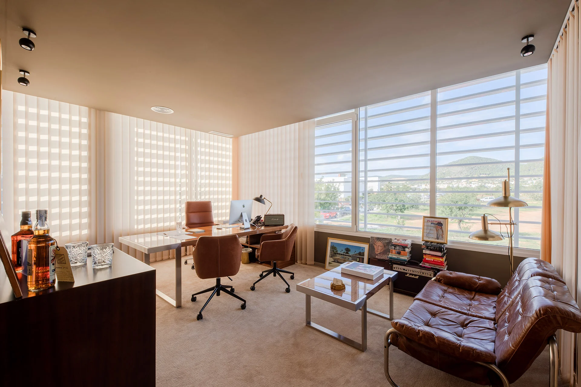 OFICINAS CONCEPT HOTEL GROUP IBIZA Diseño: Ilmio design | Superficie: 250 m2 | Situación: Ibiza | Año: 2018 | Fotografia: Salva Carbó