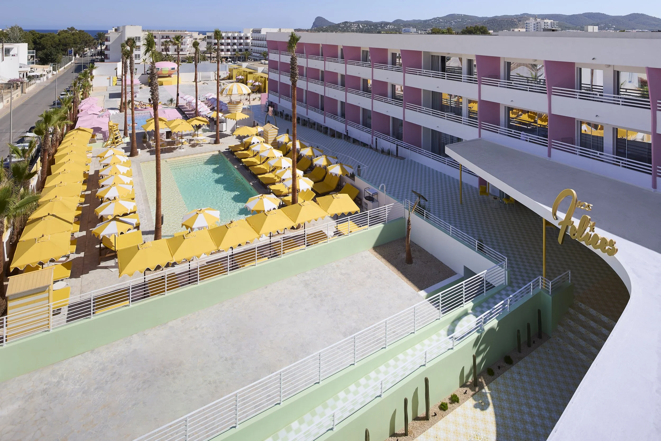 felices_0933 sin coche.jpg