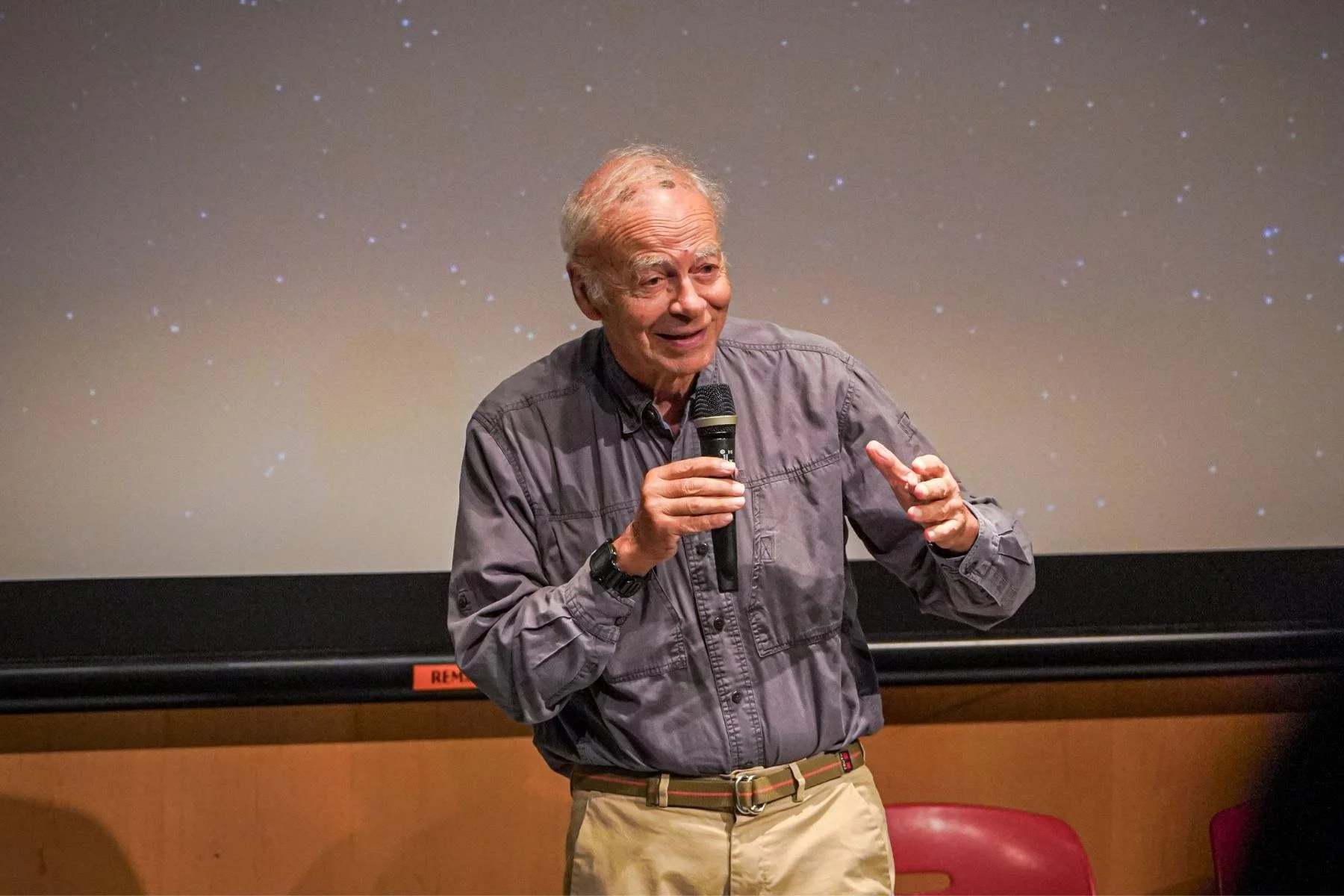 Peter Singer - Effective Altruism-.jpg