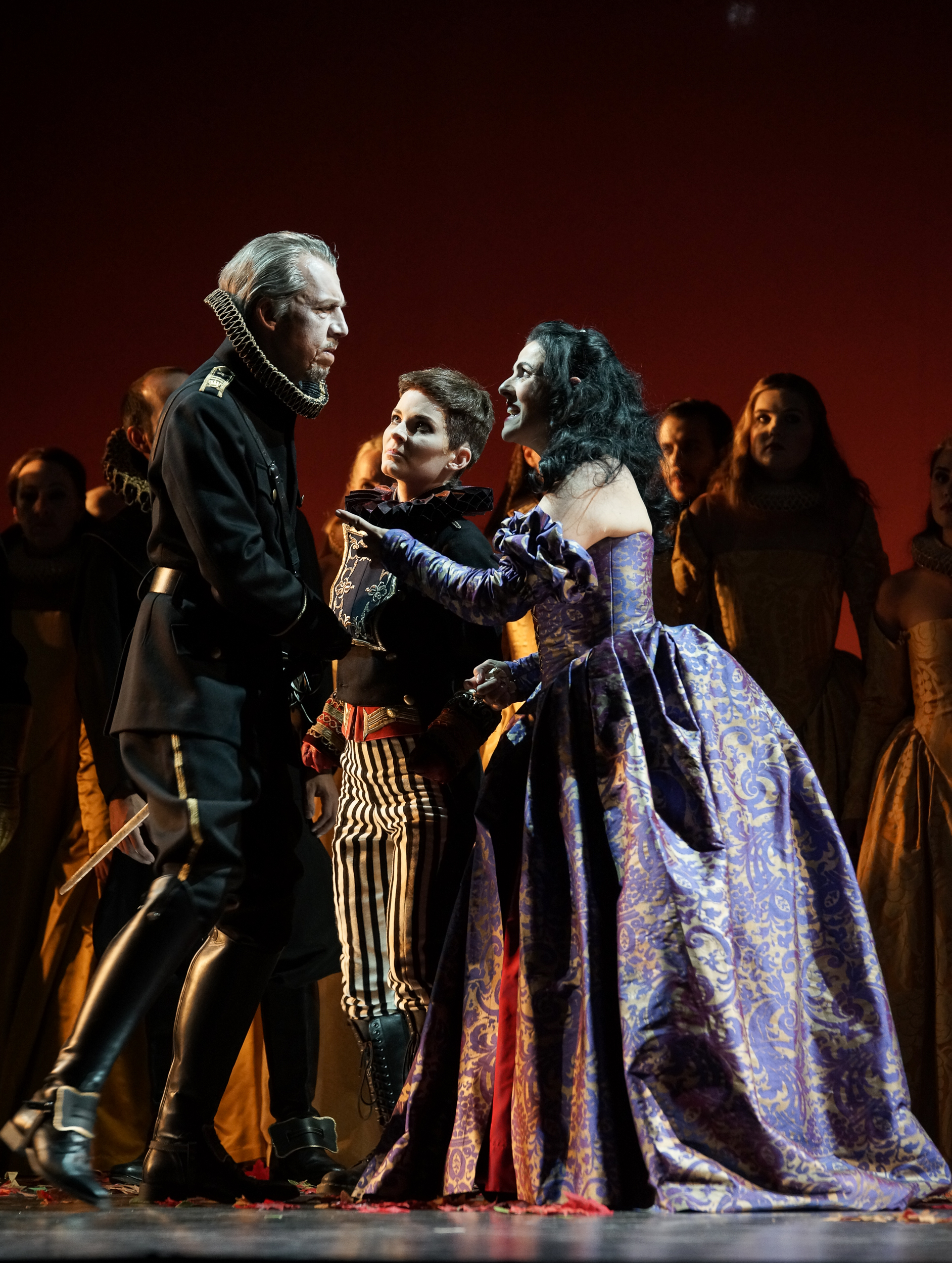 Urbain in "Les Huguenots", Oper Kiel 2016/17, ML: Daniel Carlberg, R: Lukas Hemleb, © Olaf Struck