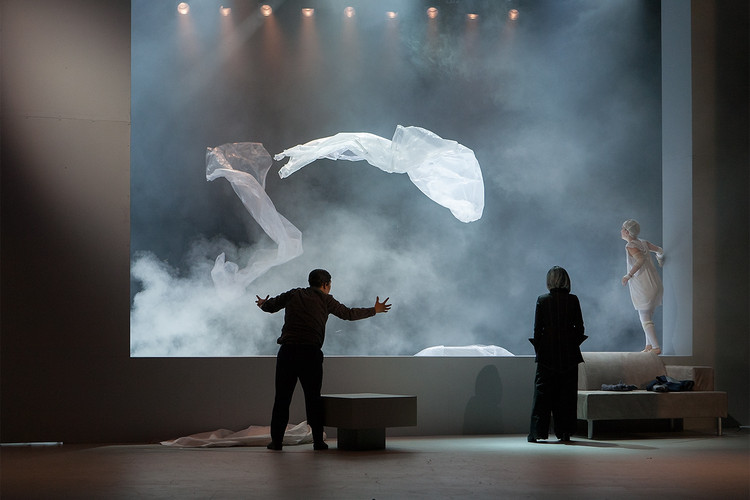 Melusine in "Melusine", UdK Berlin 2016, ML: Errico Fresis, R: Frank Hilbrich, © Thomas Jäger