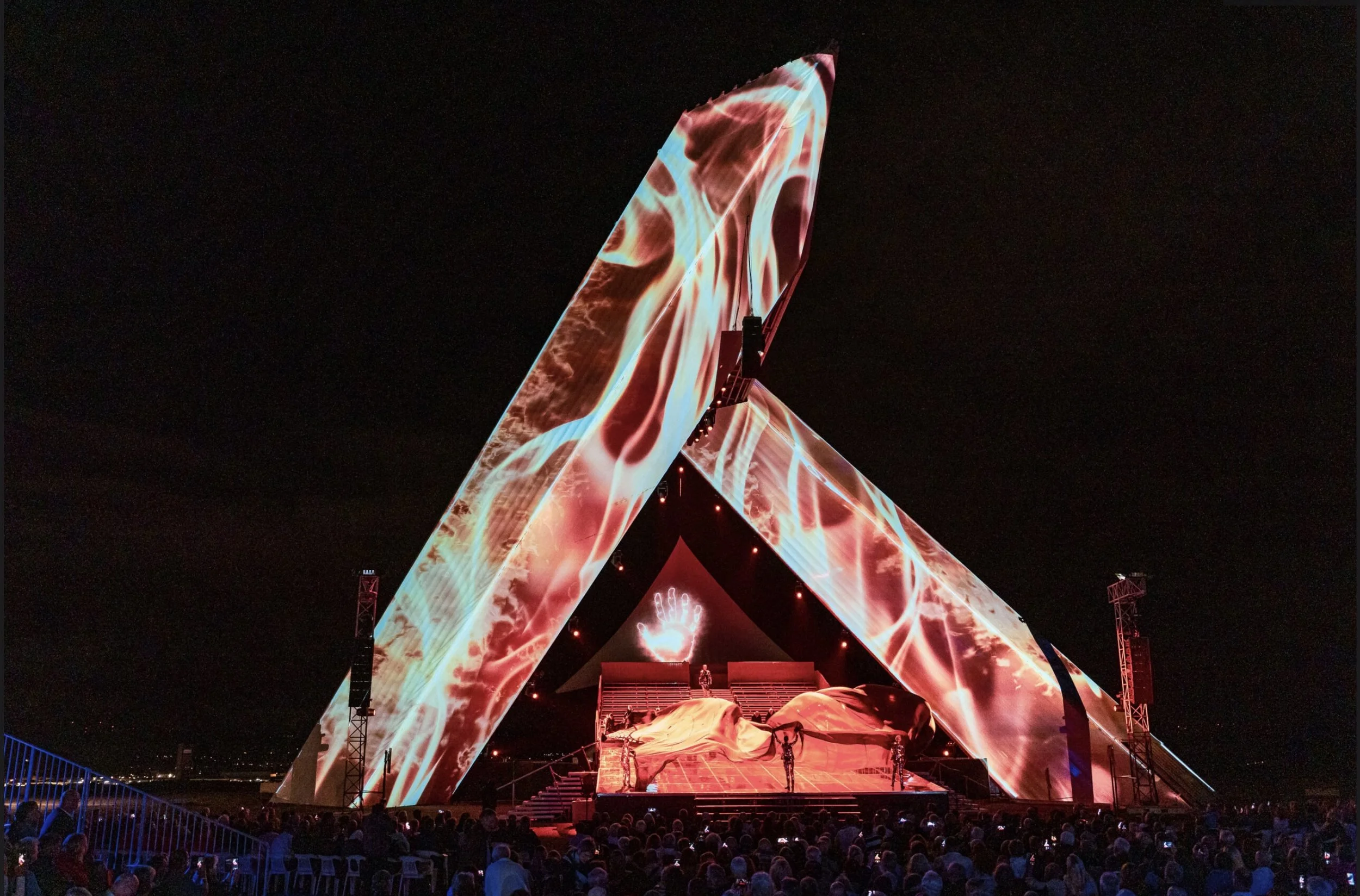 Pamina in Stefano Podas „Zauberflöte“ am Saarpolygon