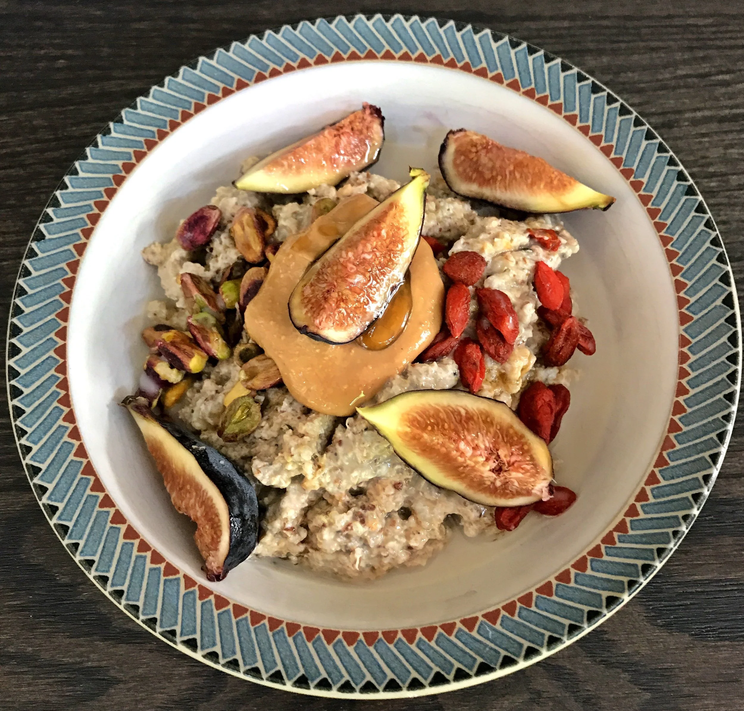 BOOSTED COCONUT QUINOA BREAKFAST BOWL
