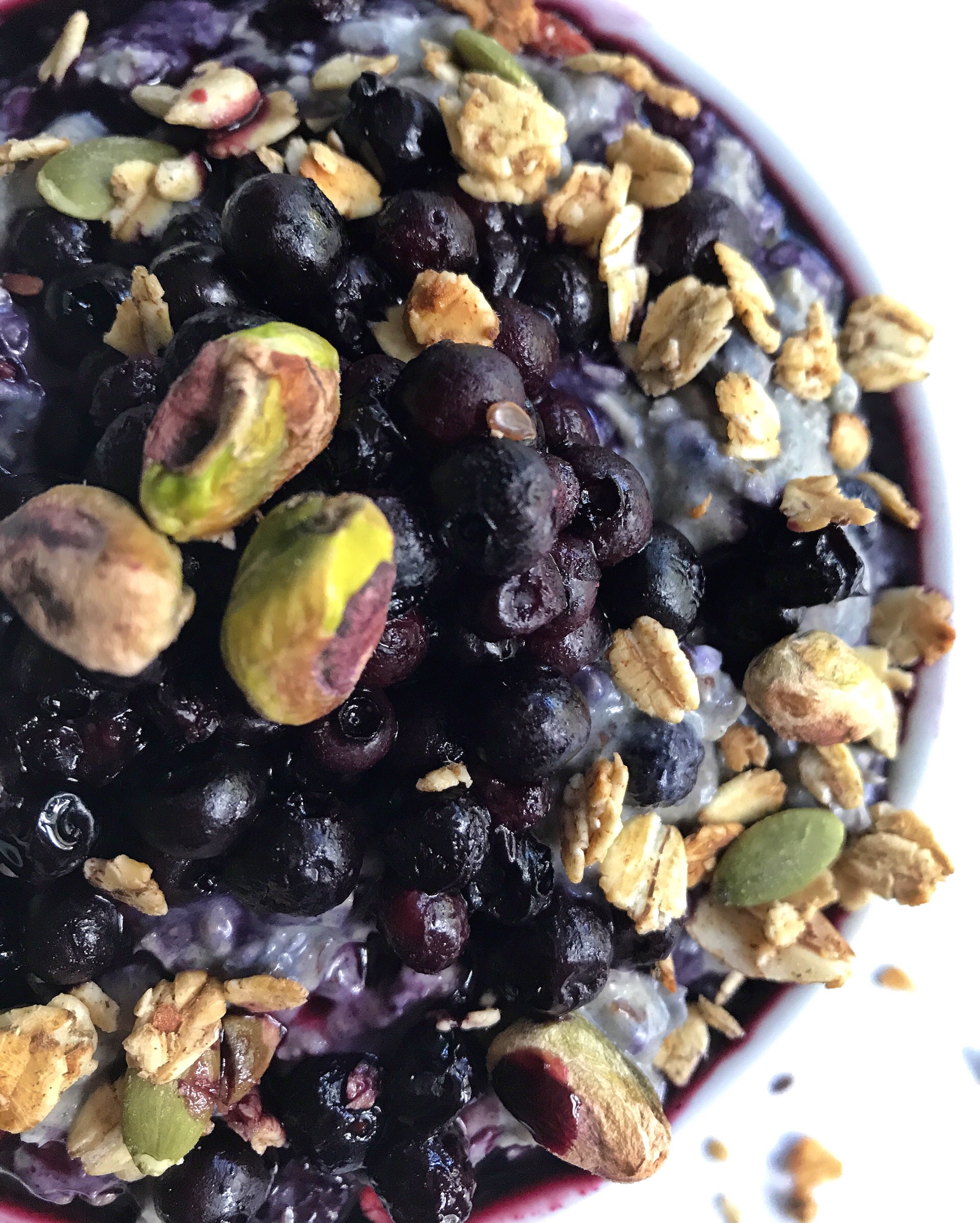 BLUEBERRY MACA OVERNIGHT PROTEIN OATS