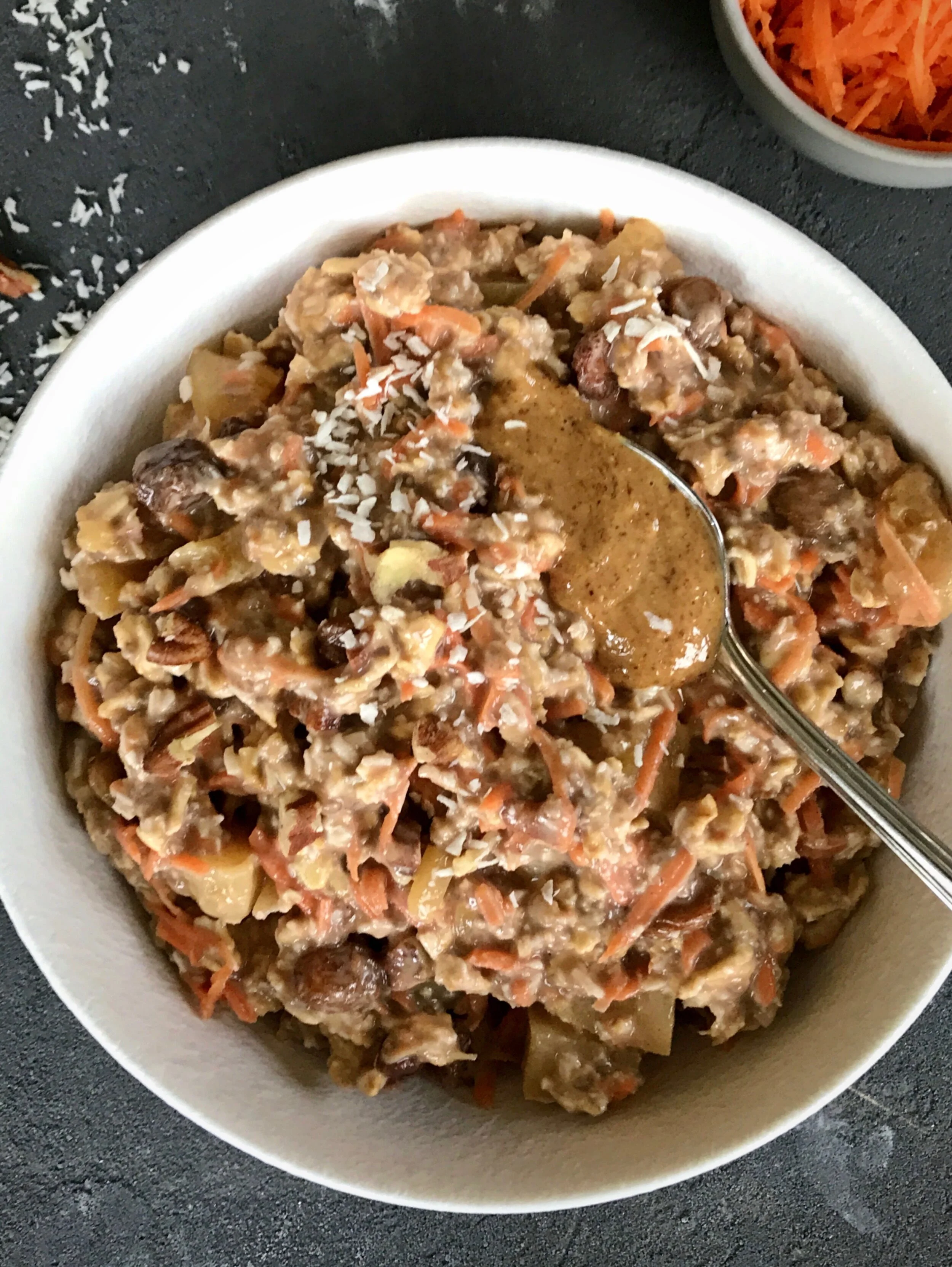 CARROT CAKE PINEAPPLE OATS