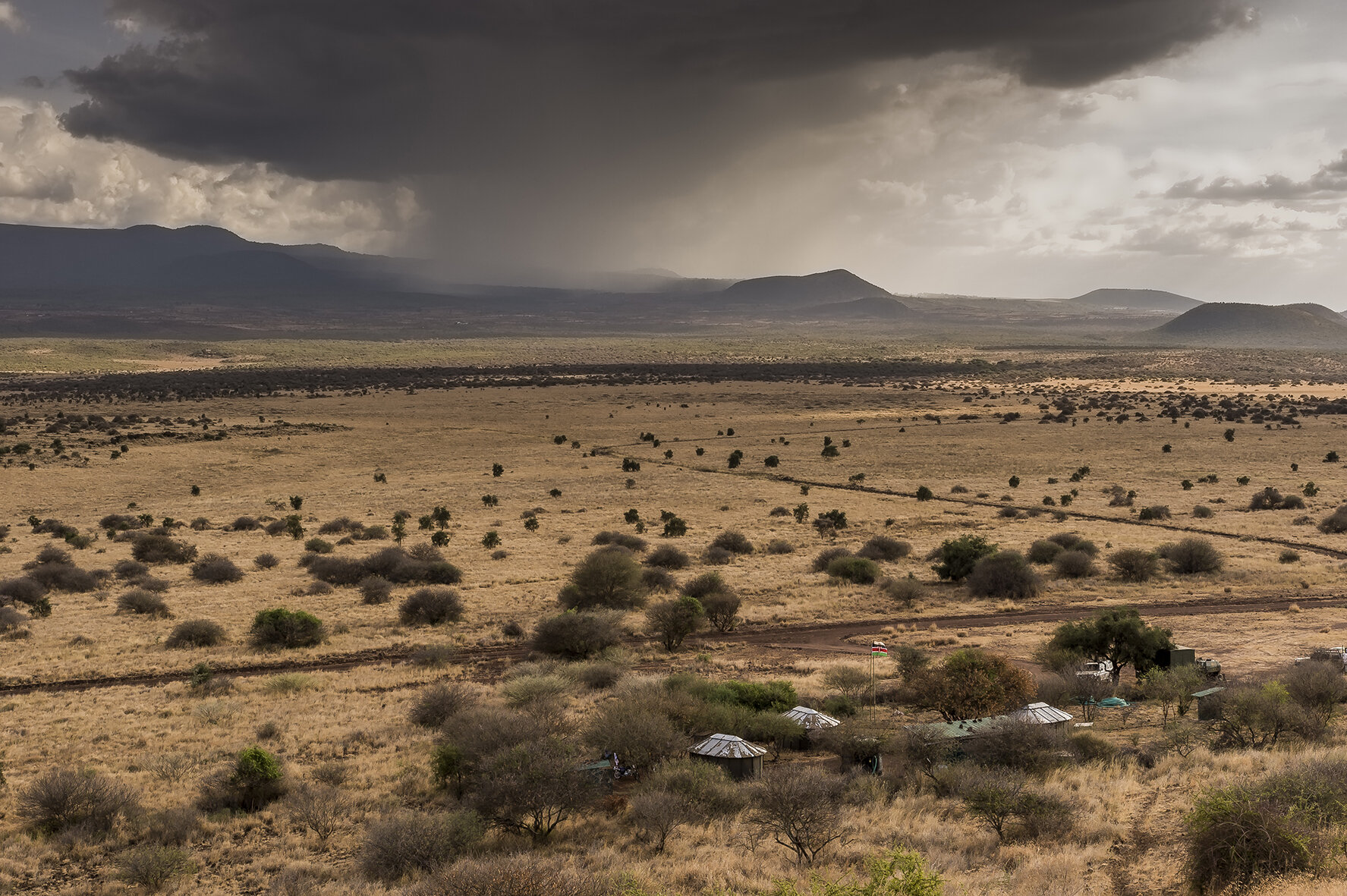 A rangers post from IFAW (International Fund for Animal Welfare), in the plain of Amboseli national park, in Kenya, facing Tanzania. Animal reserve in the 1940s, it was not until 1974 that Amboseli became a national park. In fact, a long conflict pi