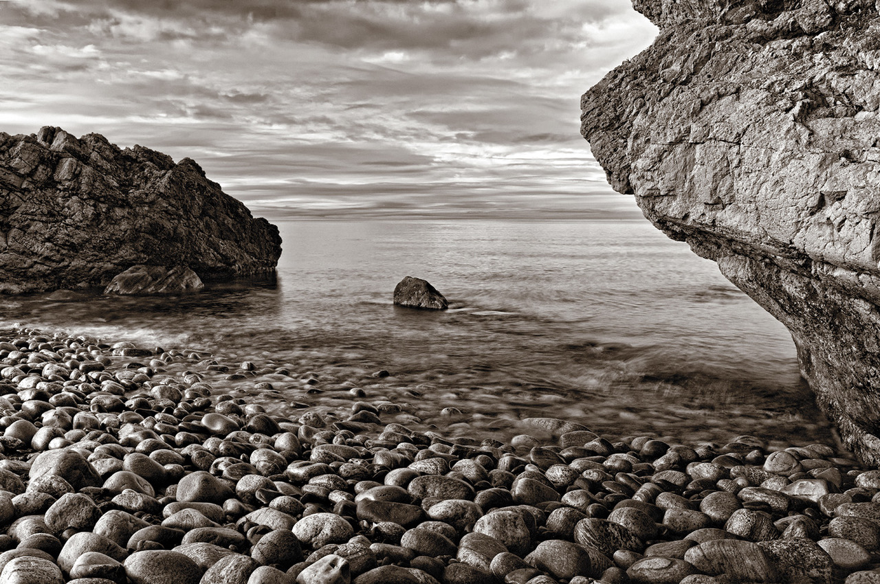 ancient-stones-f.jpeg